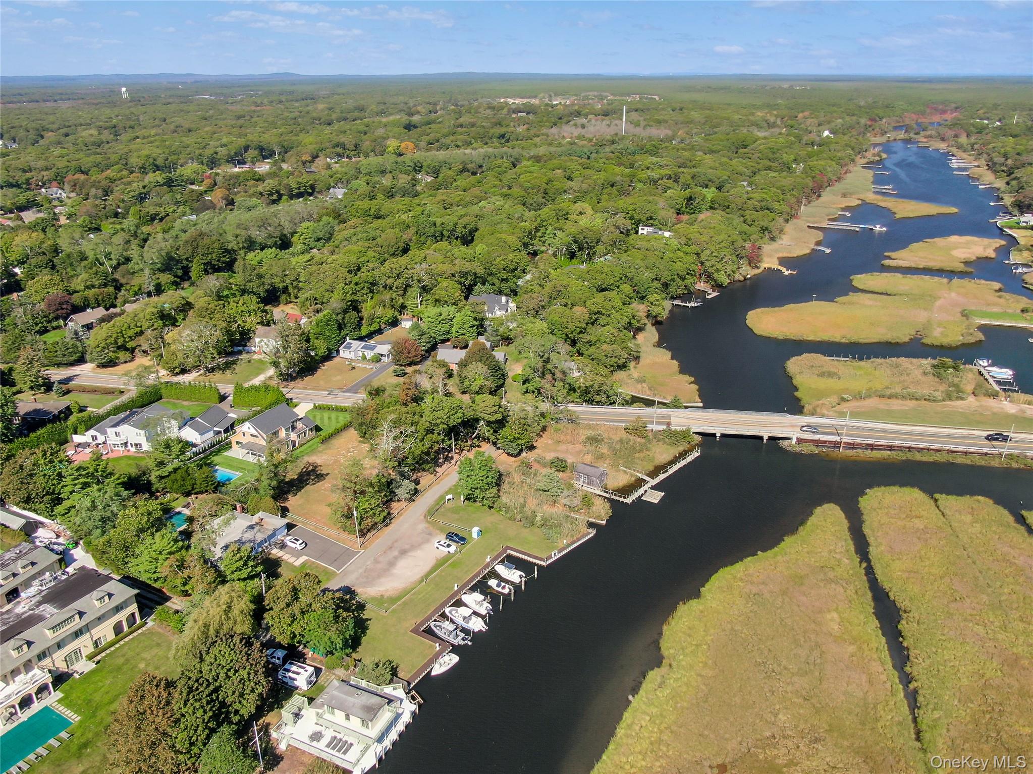 135 South Road, Westhampton, NY 11977