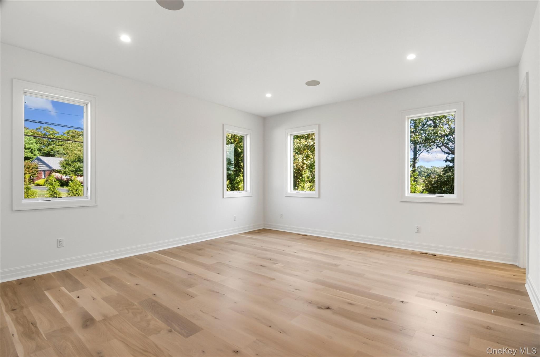 135 South Road, Westhampton, NY 11977