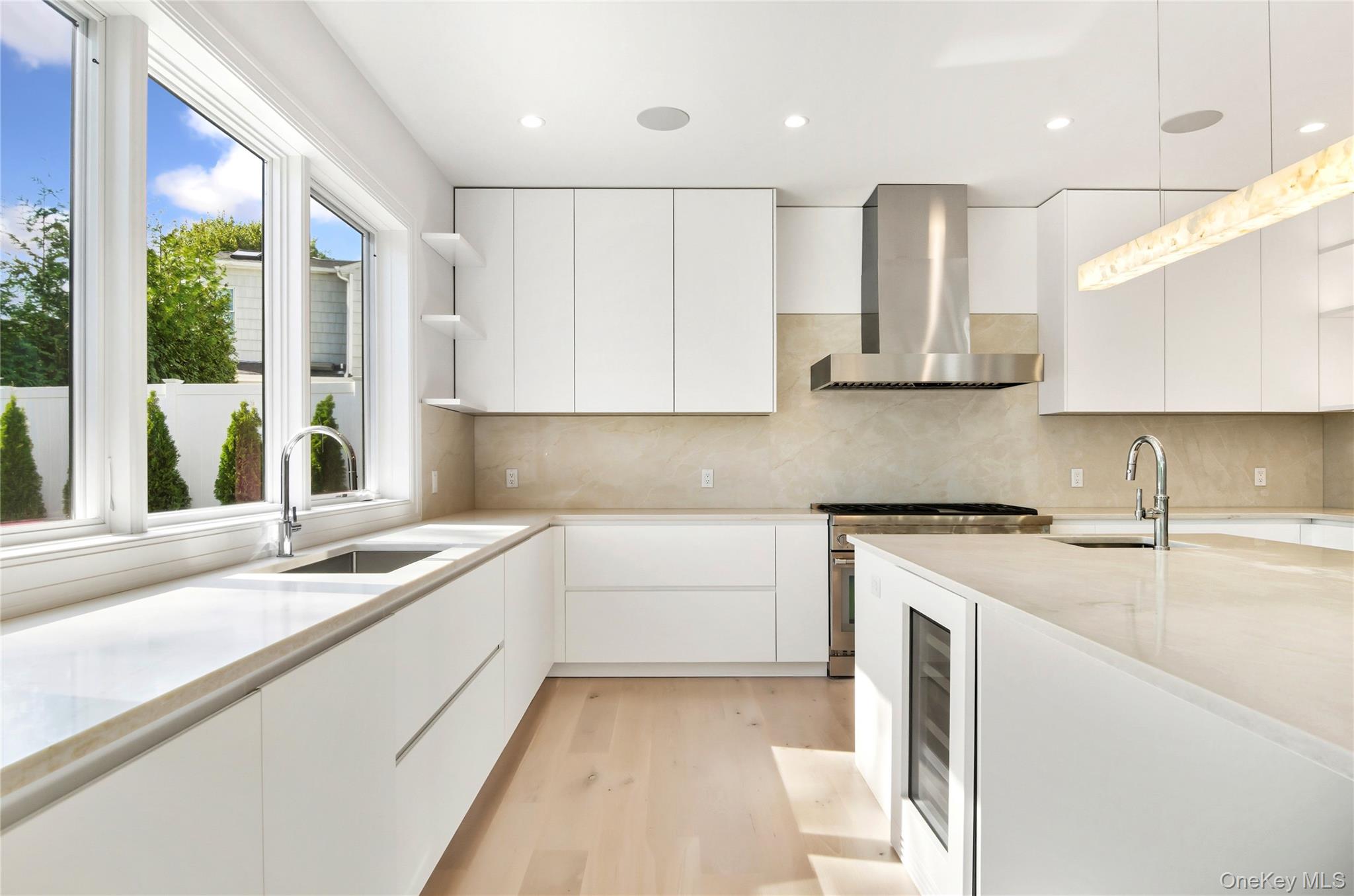 135 South Road, Westhampton, NY 11977