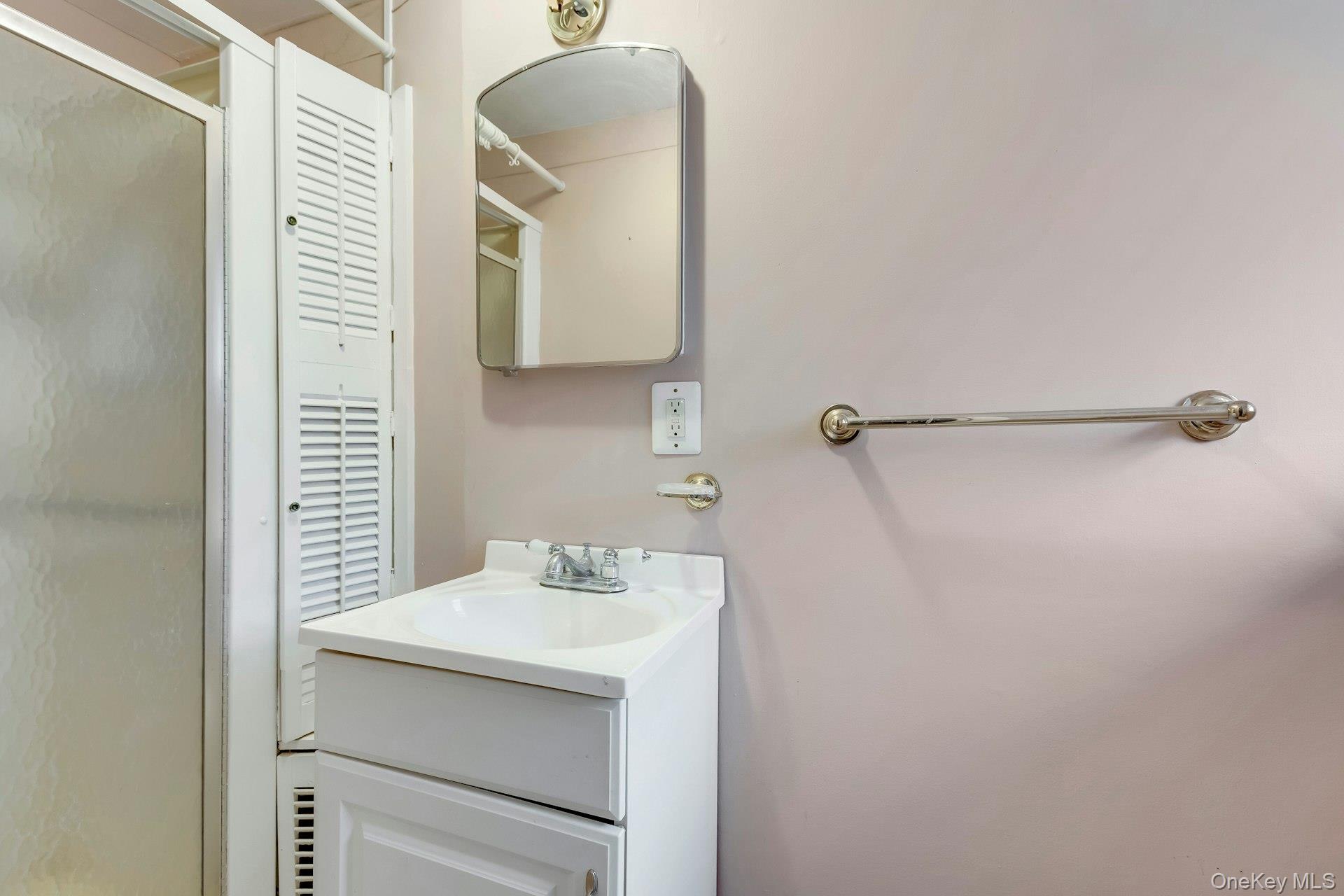 154 Sherry Street, East Islip, NY 11730