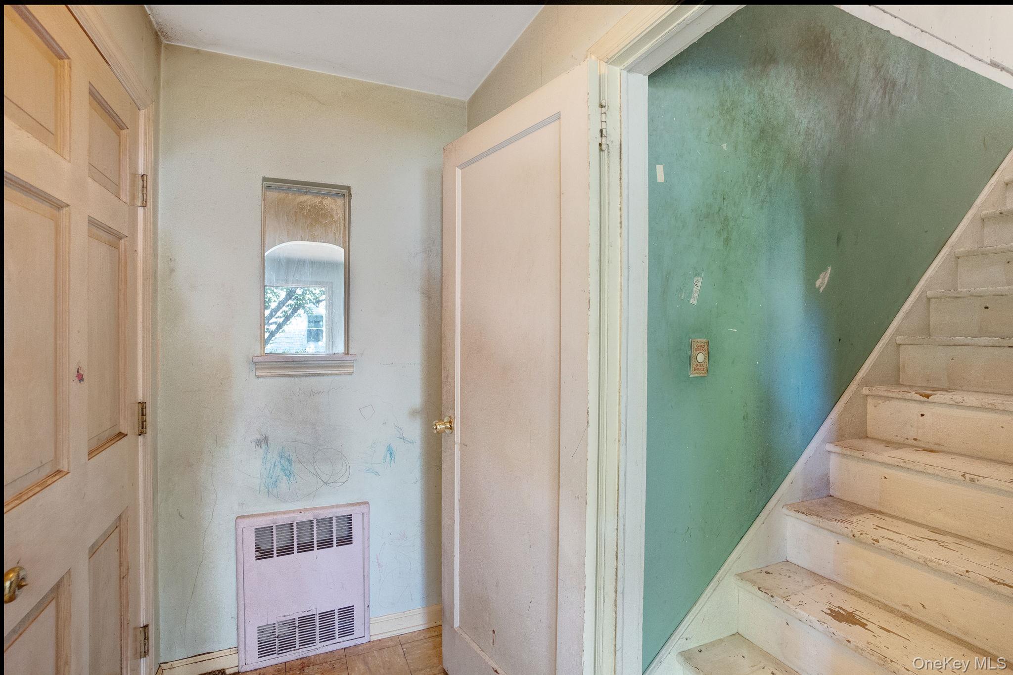 355 Sylvan Lane, Westbury, NY 11590