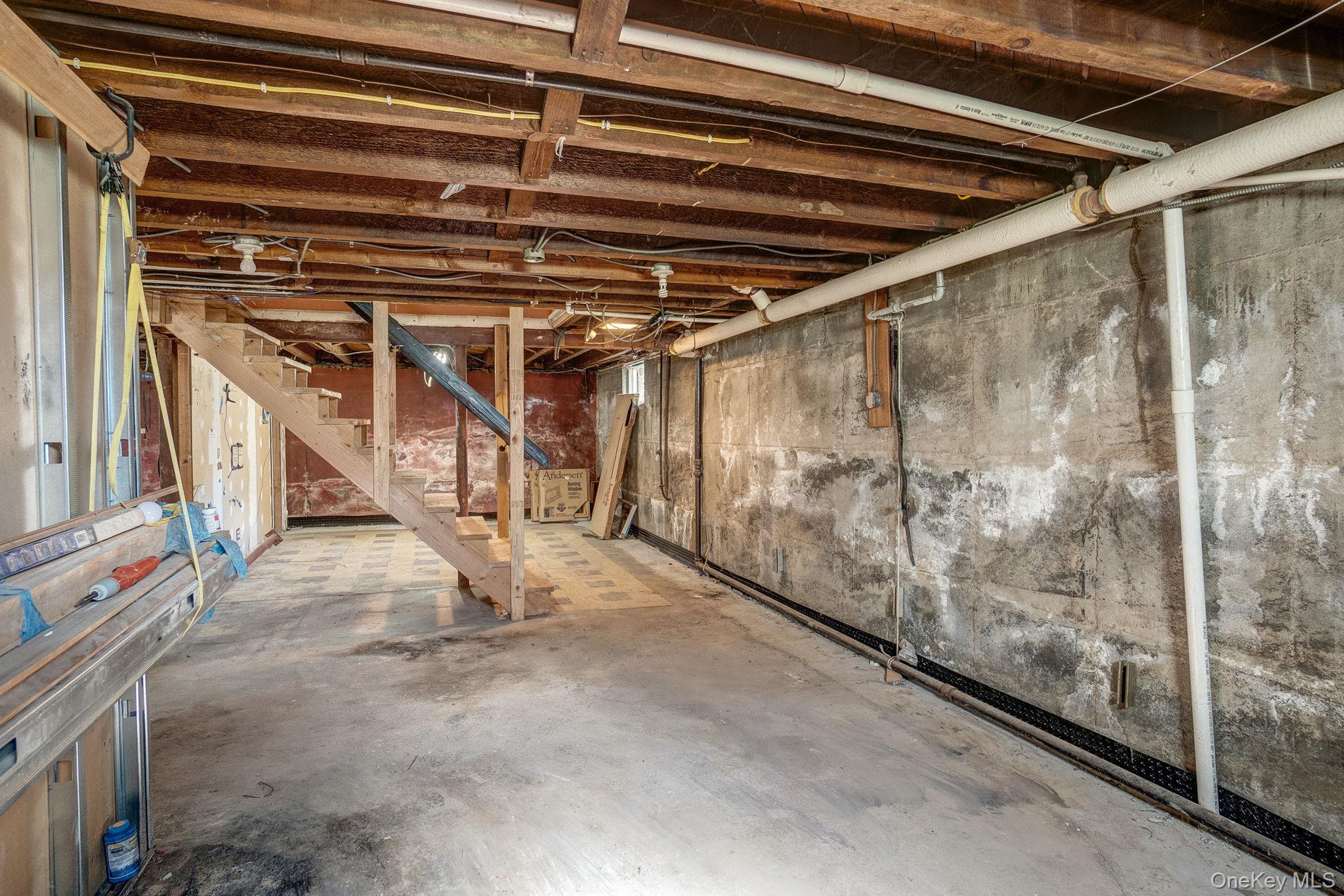 355 Sylvan Lane, Westbury, NY 11590