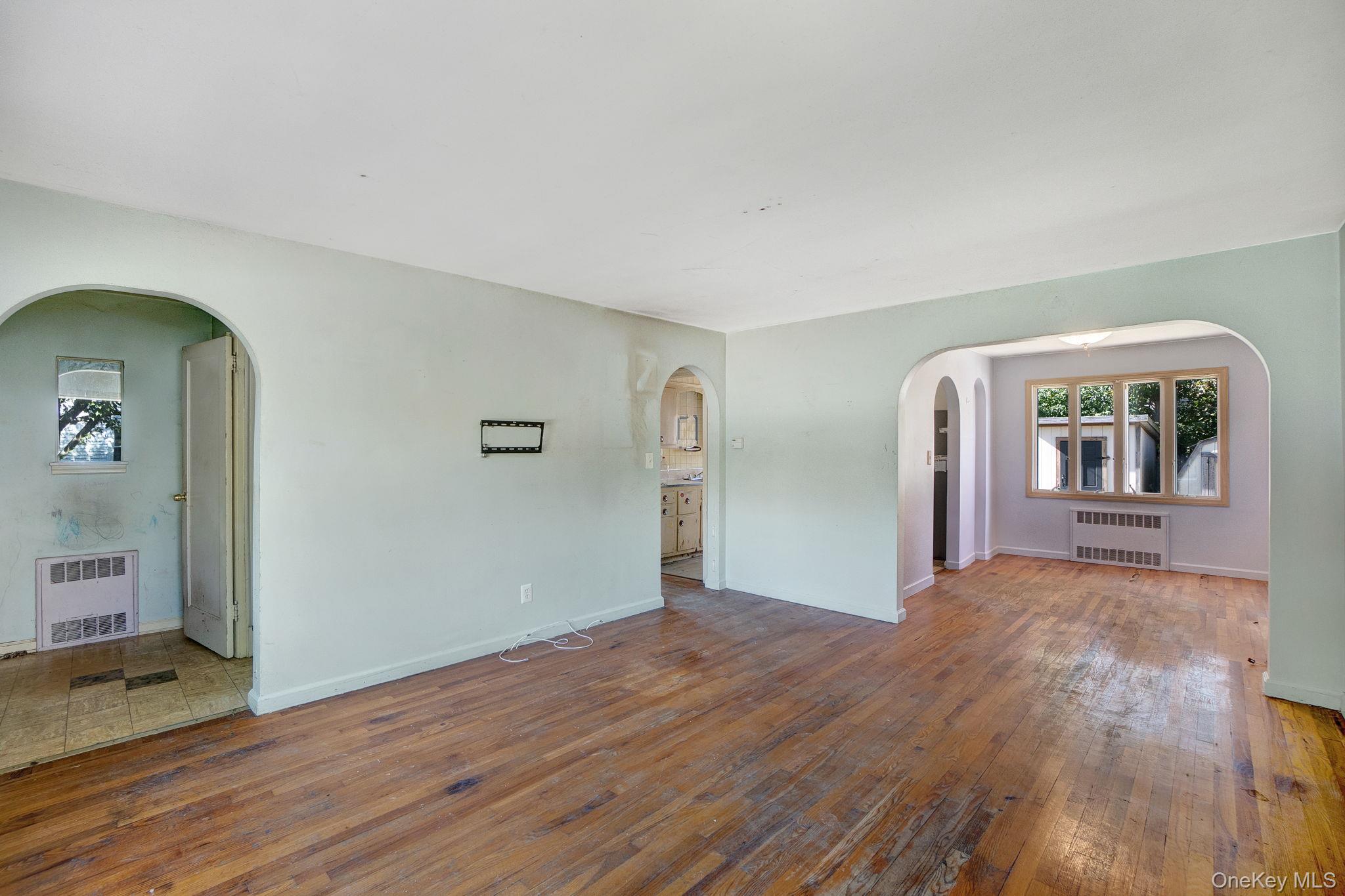 355 Sylvan Lane, Westbury, NY 11590