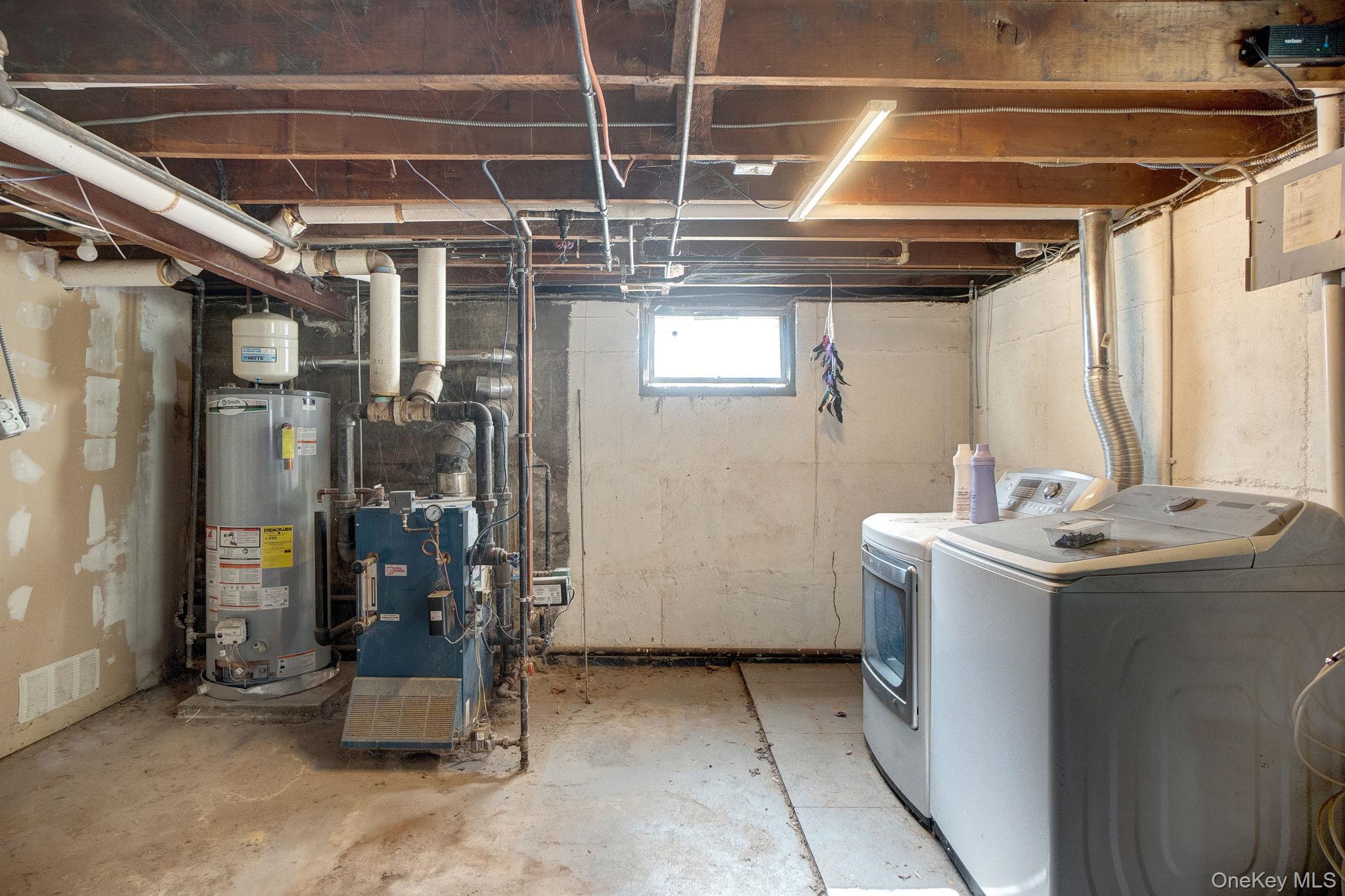 355 Sylvan Lane, Westbury, NY 11590