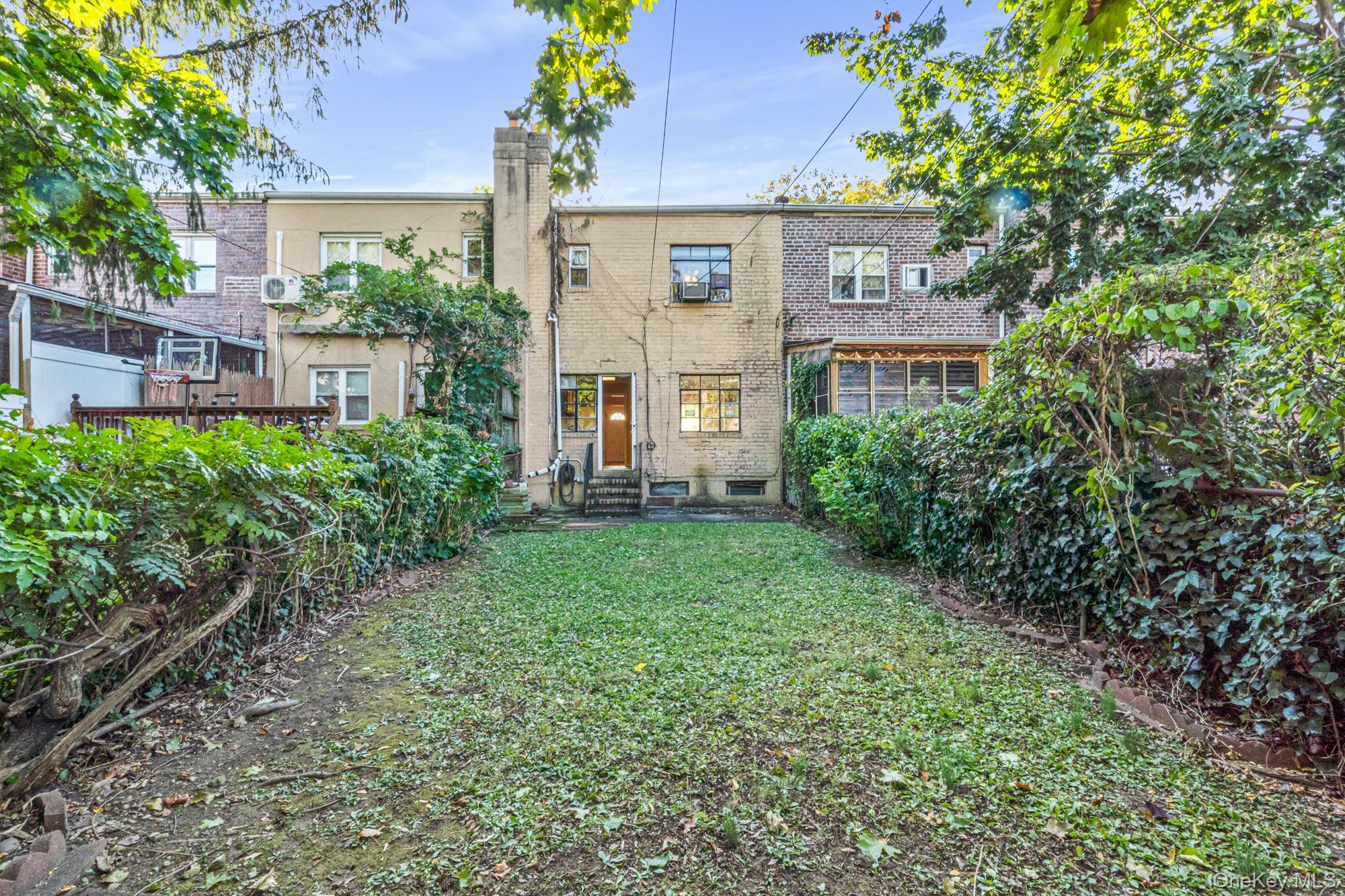 58-15 Clearview Expressway, Bayside, NY 11364