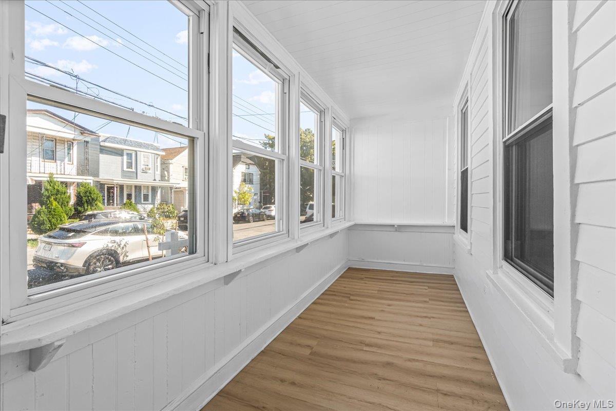 9524 112th Street, Richmond Hill, NY 11419