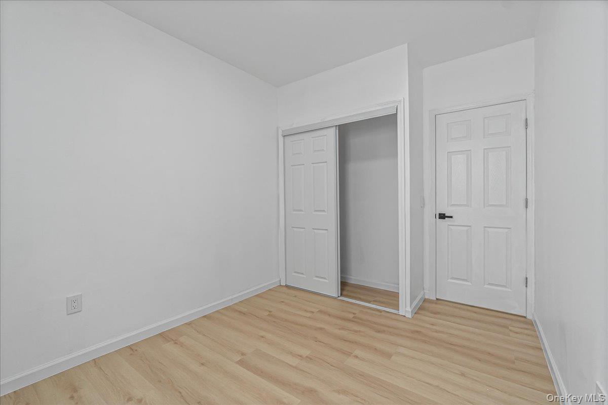 9524 112th Street, Richmond Hill, NY 11419