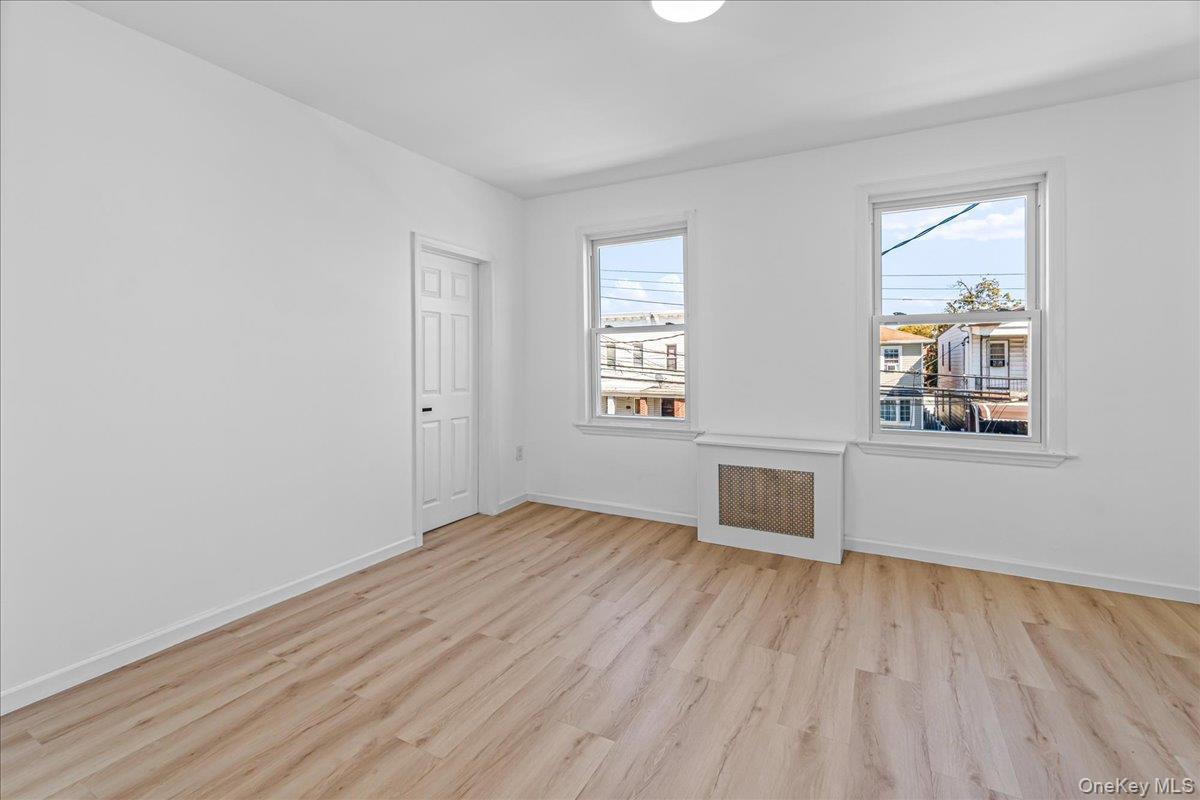 9524 112th Street, Richmond Hill, NY 11419