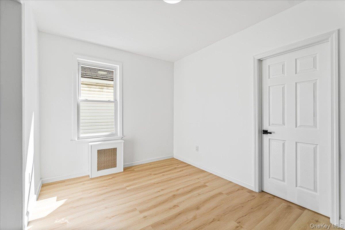 9524 112th Street, Richmond Hill, NY 11419