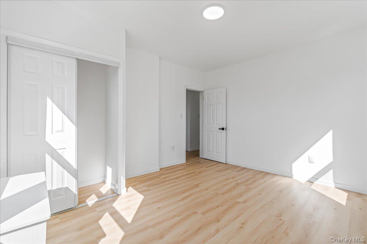 9524 112th Street, Richmond Hill, NY 11419