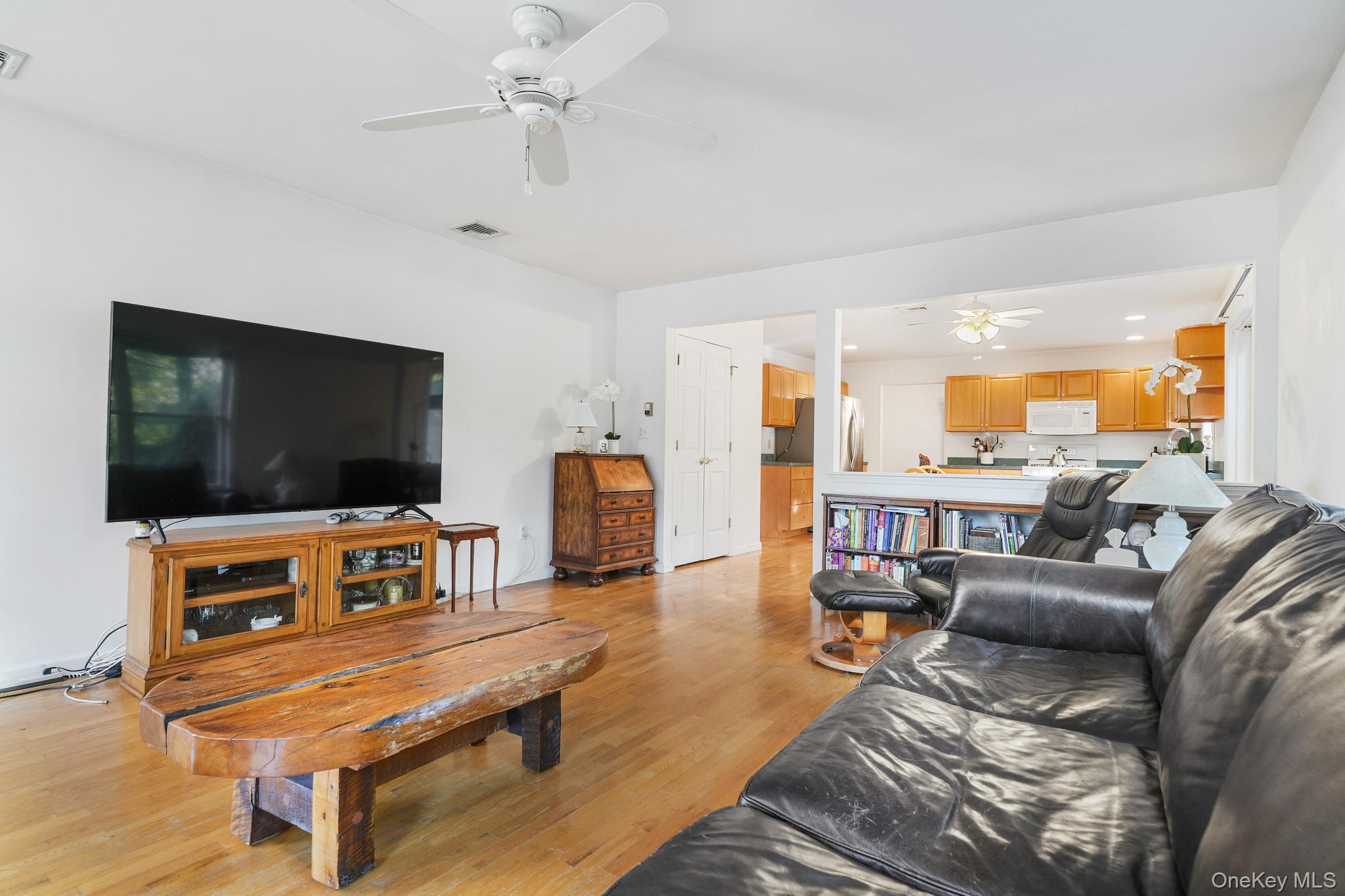 2 Monsignor Brady Court, Blauvelt, NY 10913