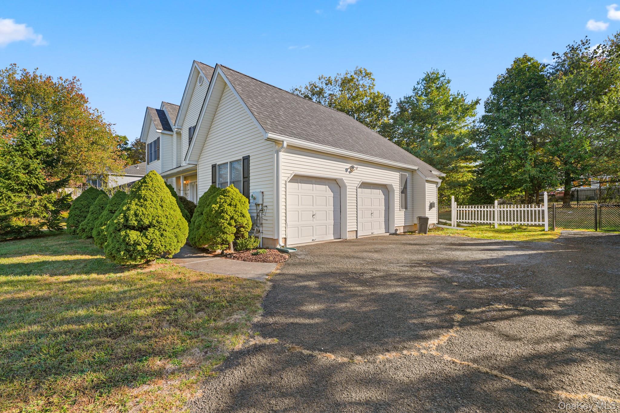 2 Monsignor Brady Court, Blauvelt, NY 10913