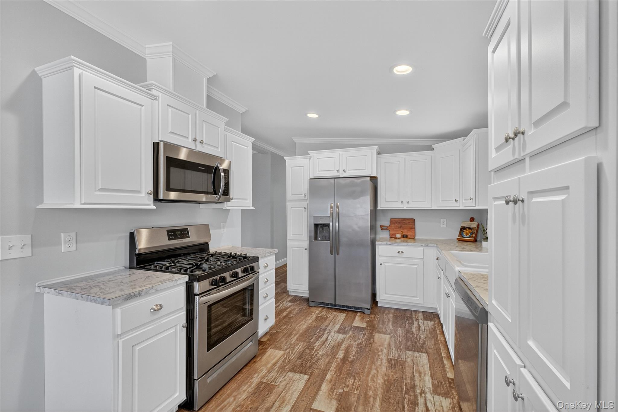 13 Orlando Drive, Poughkeepsie, NY 12603