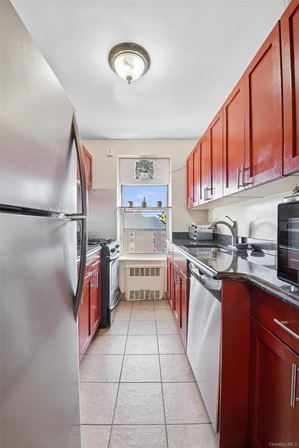 67-12 Yellowstone Boulevard # G19, Forest Hills, NY 11375