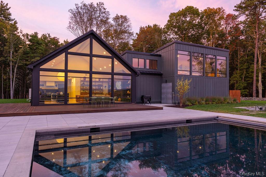 72 Van Tine Road, Kerhonkson, NY 12446