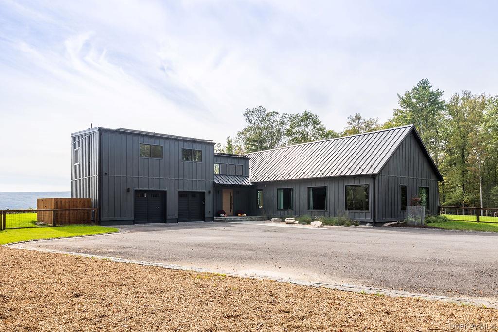 72 Van Tine Road, Kerhonkson, NY 12446