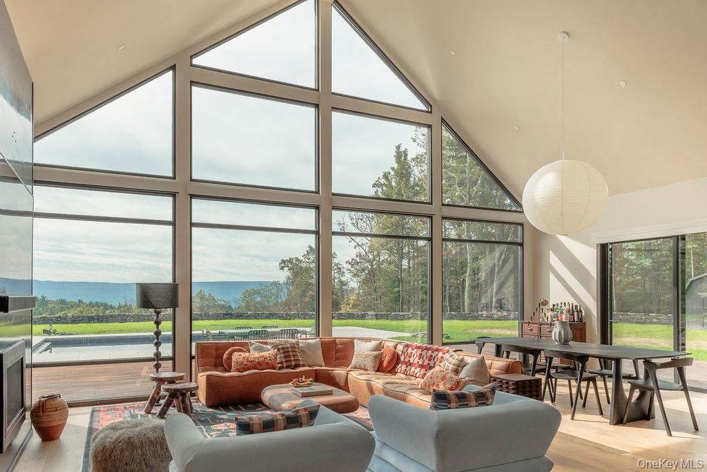 72 Van Tine Road, Kerhonkson, NY 12446