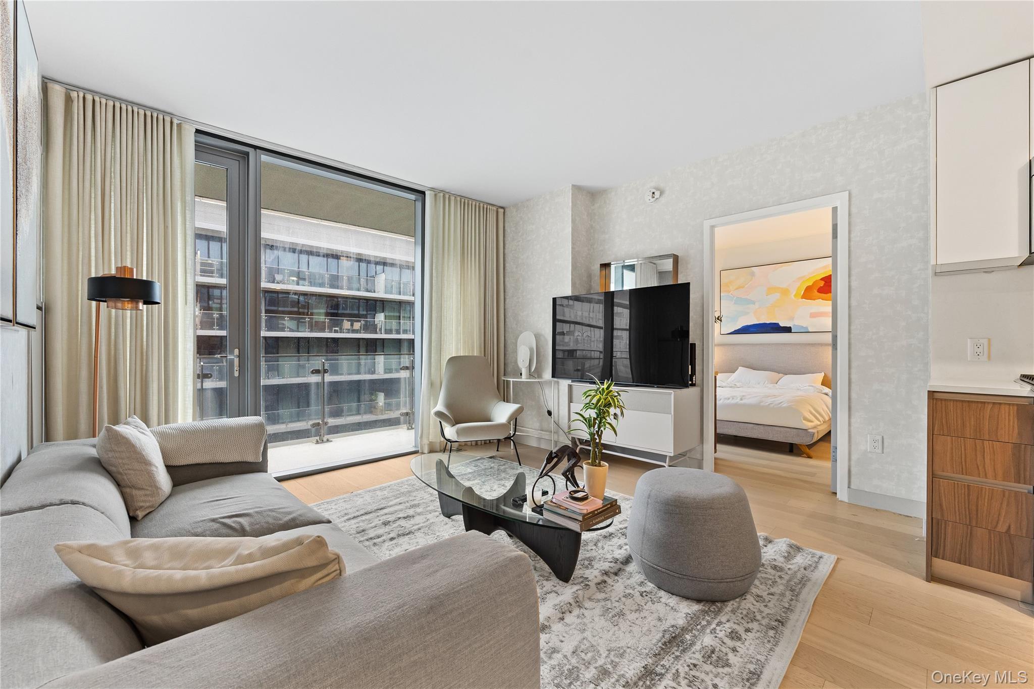 131-01 40th Road # PH3F, Flushing, NY 11354