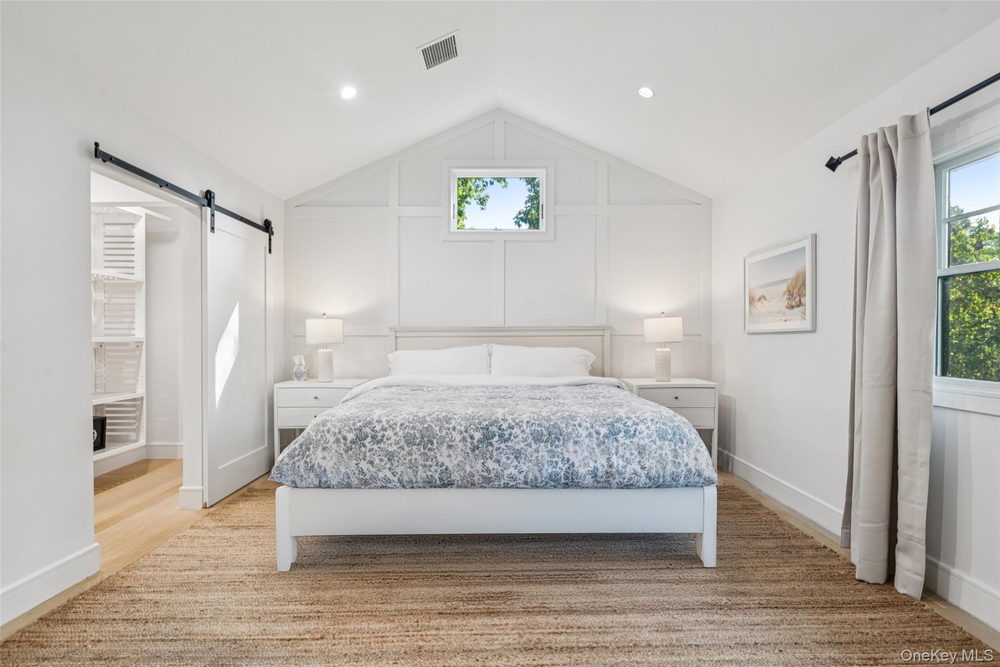 6 Atterbury Road, Southampton, NY 11968