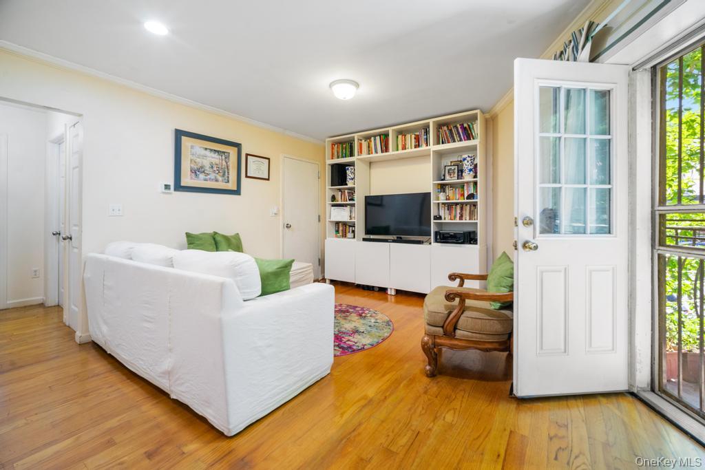 852 Home Street # 2F, Bronx, NY 10459