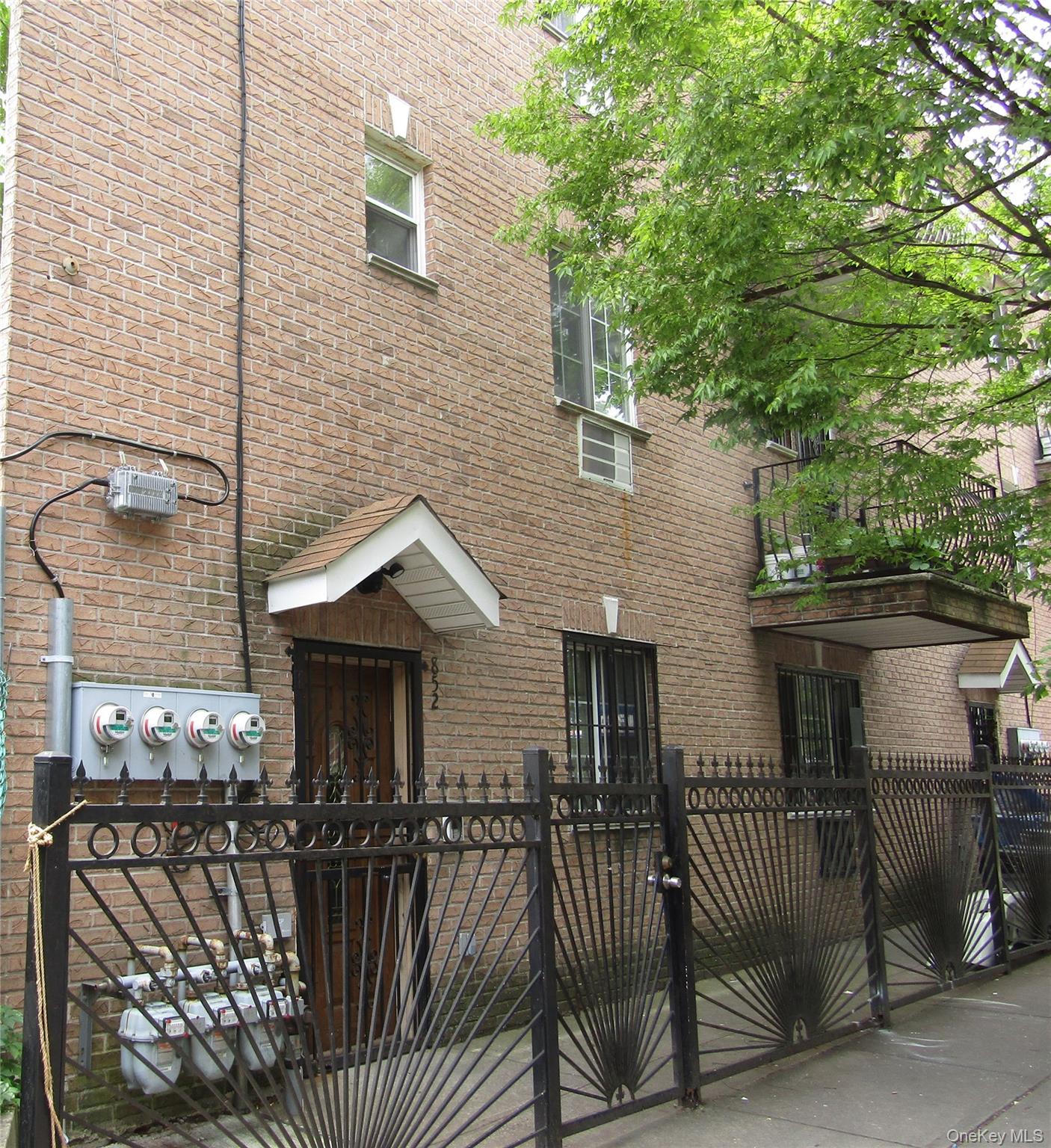 852 Home Street # 2F, Bronx, NY 10459