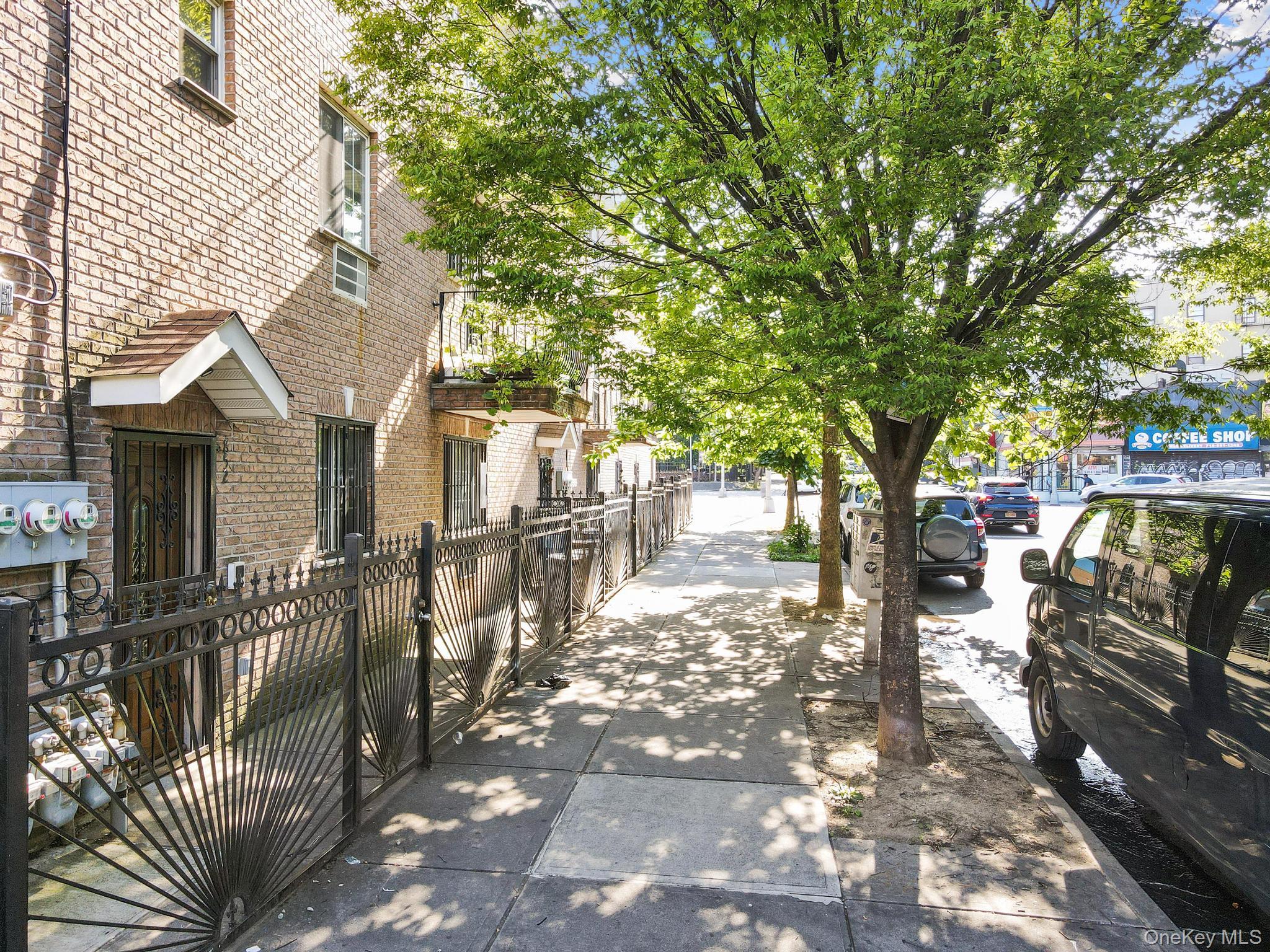 852 Home Street # 2F, Bronx, NY 10459