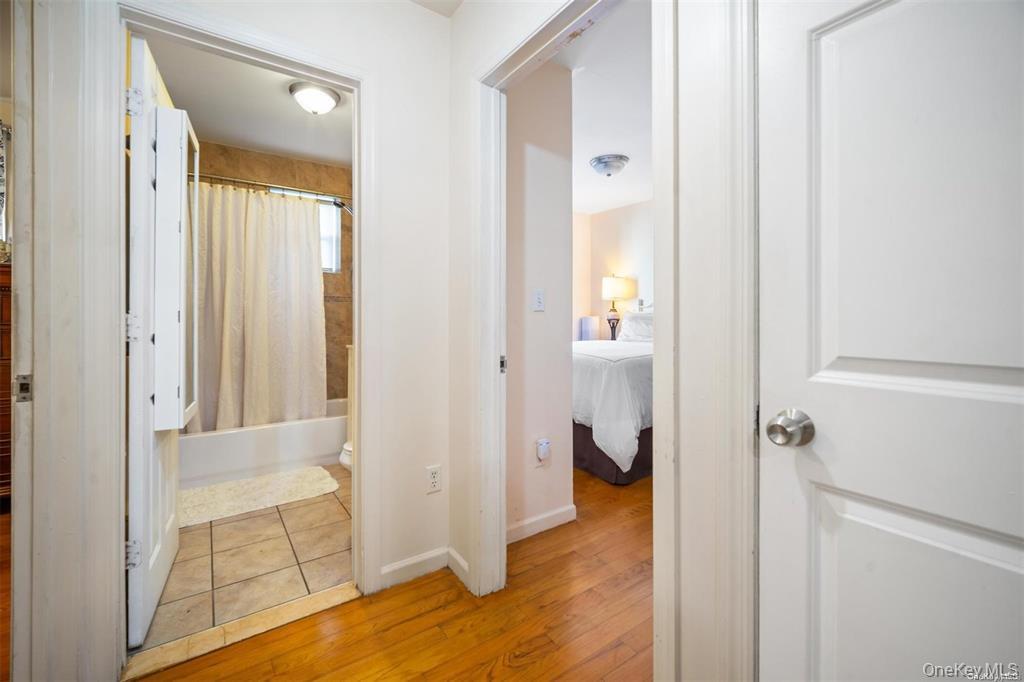 852 Home Street # 2F, Bronx, NY 10459