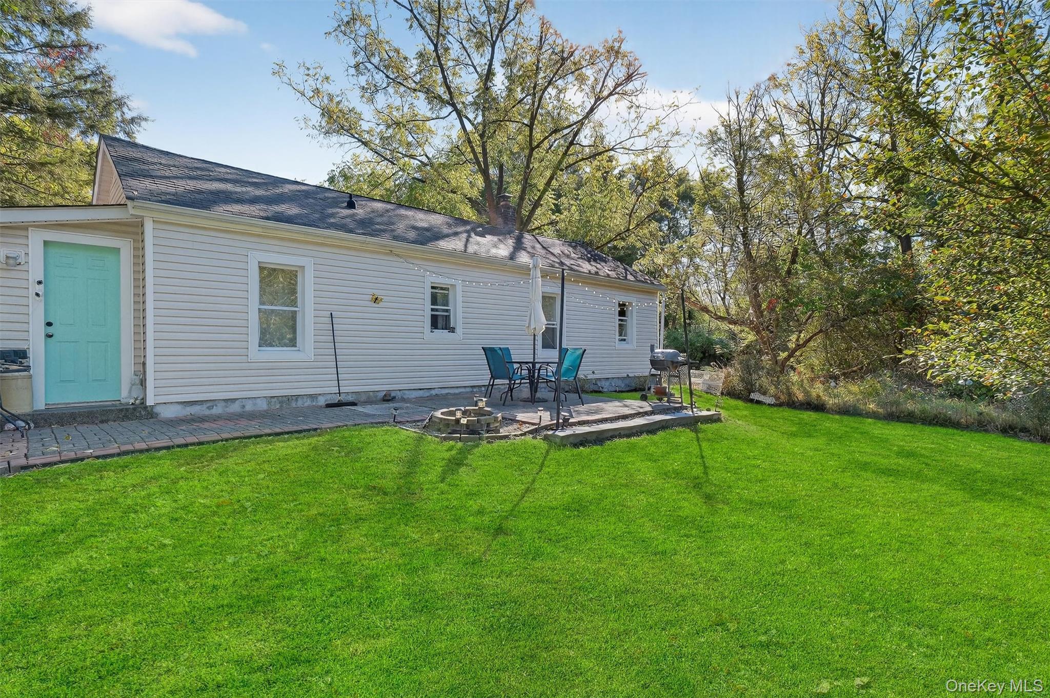 27 Peckham Road, Poughkeepsie, NY 12603