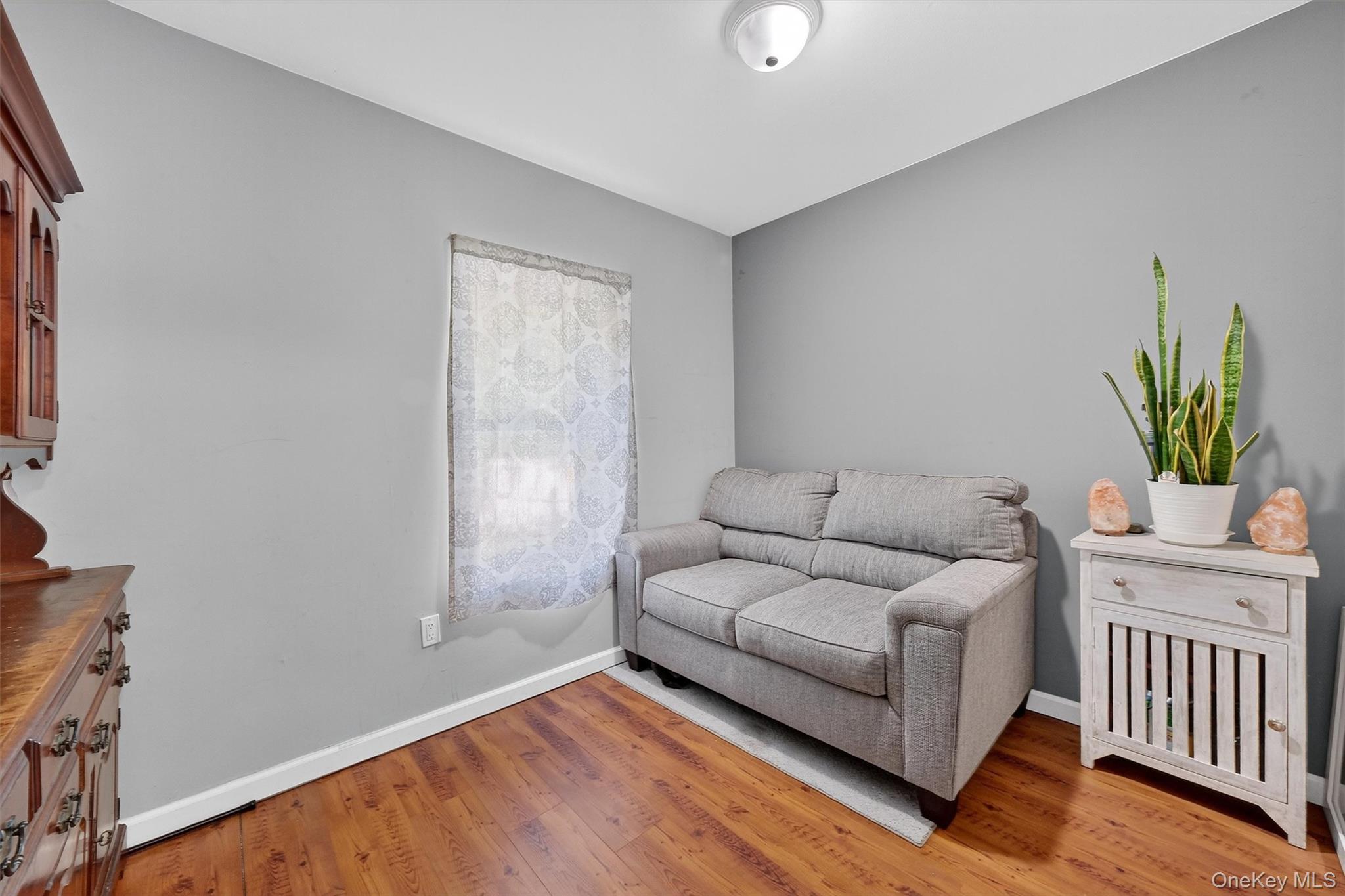 27 Peckham Road, Poughkeepsie, NY 12603