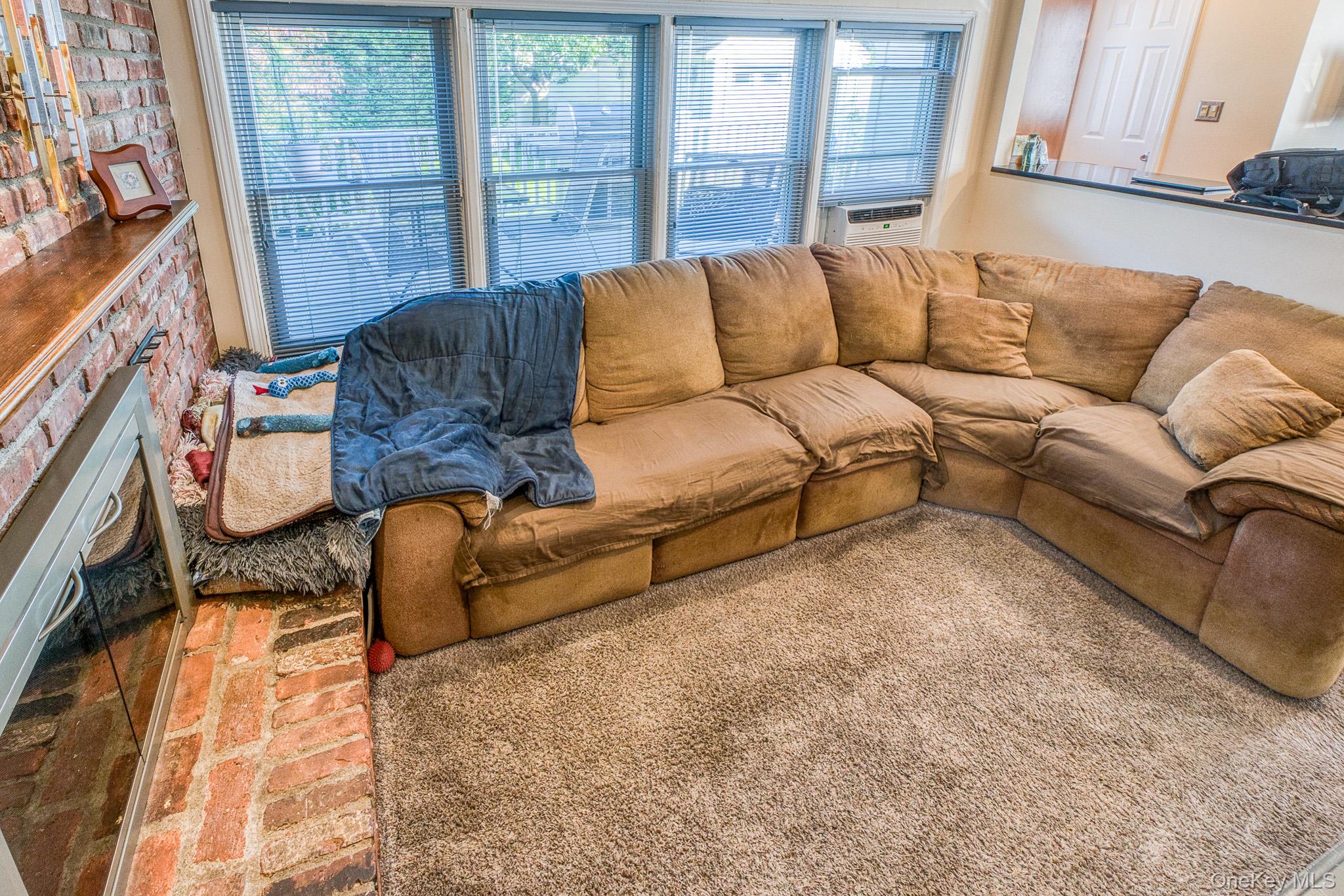 2531 Mount Avenue, Oceanside, NY 11572