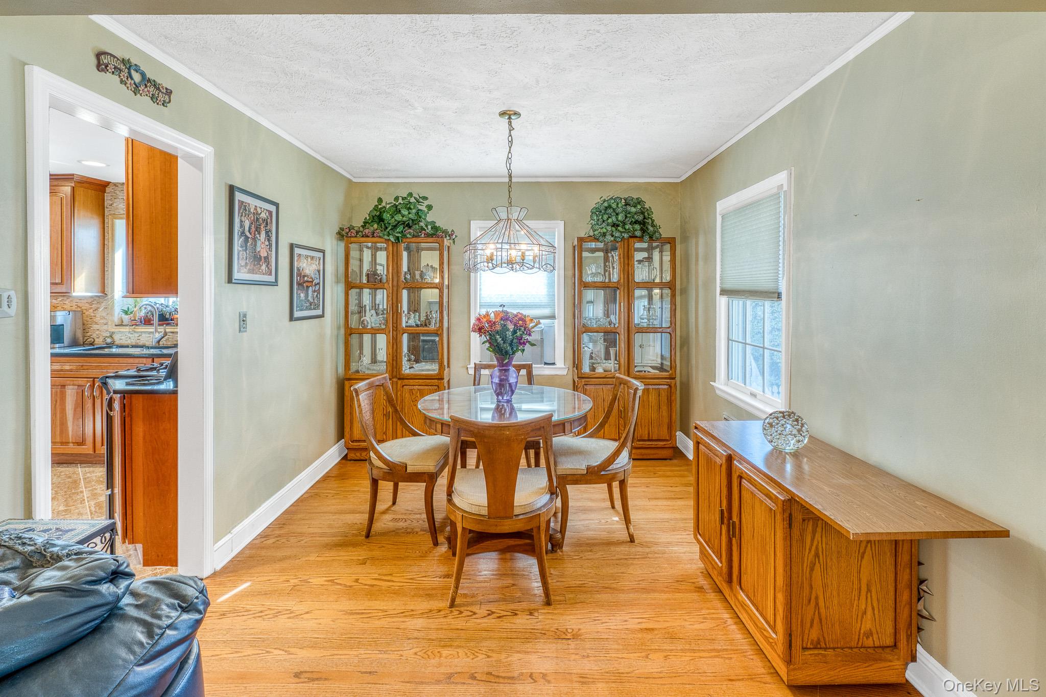 2531 Mount Avenue, Oceanside, NY 11572