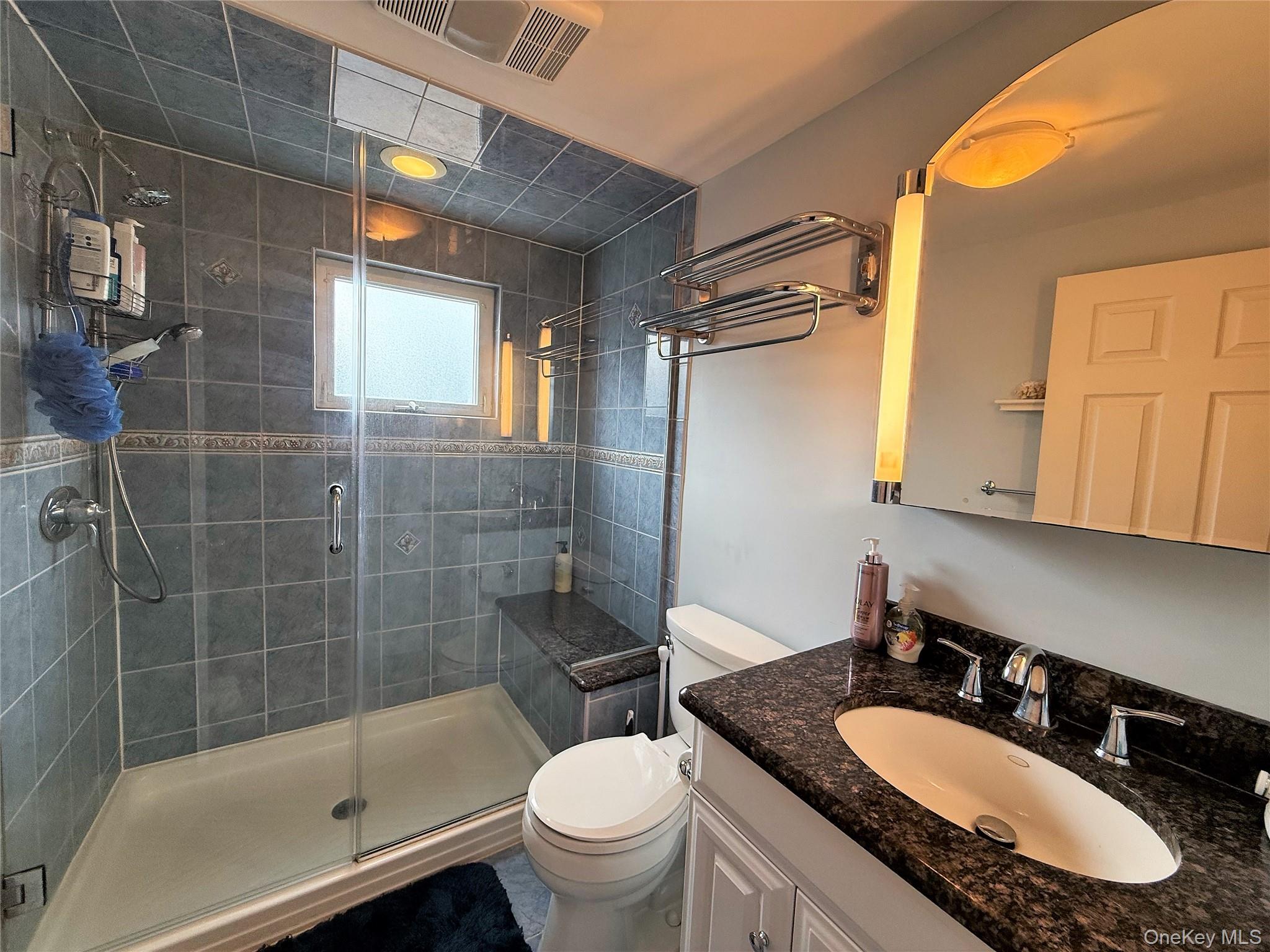 2531 Mount Avenue, Oceanside, NY 11572