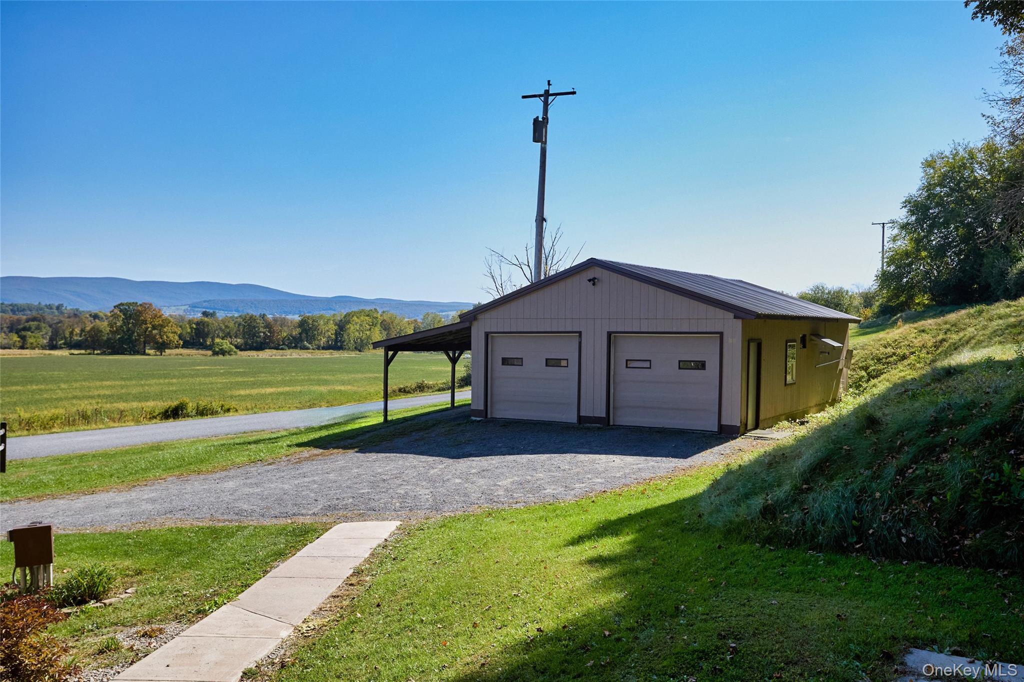 65 Tims Road, Ancram, NY 12502