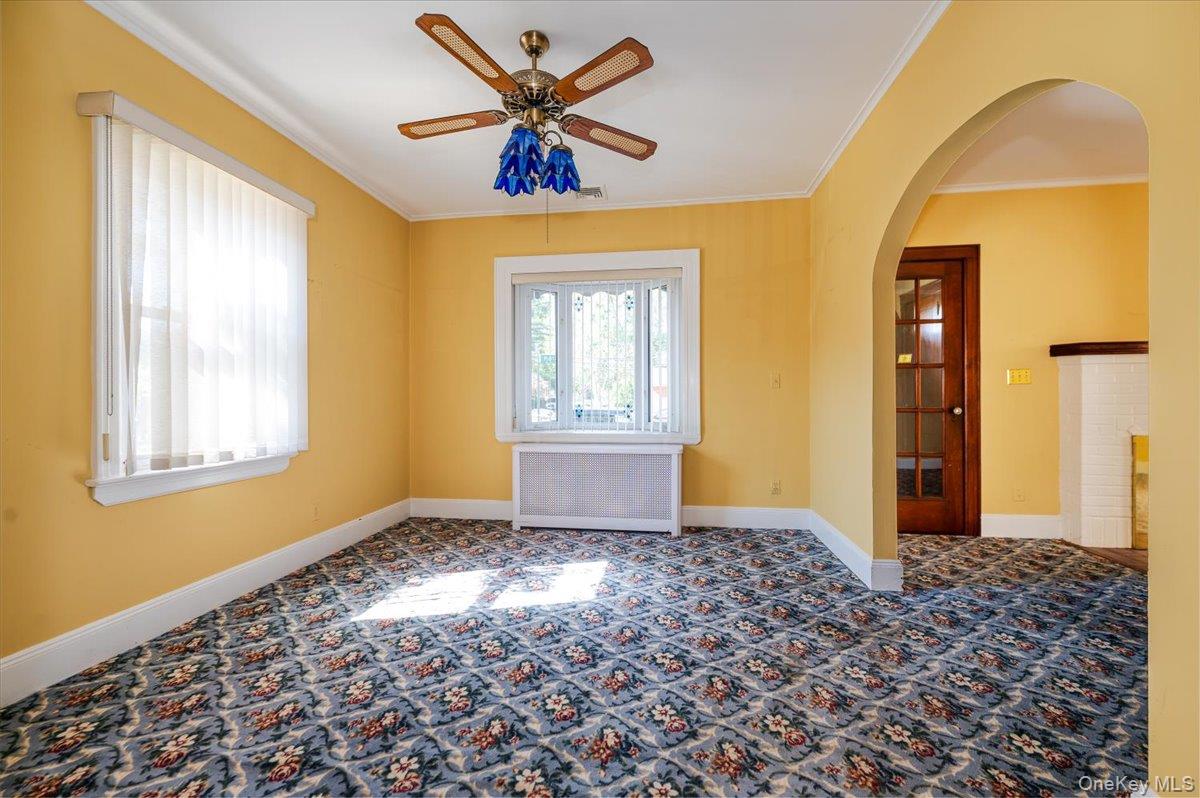 27-19 Murray Street, Flushing, NY 11354