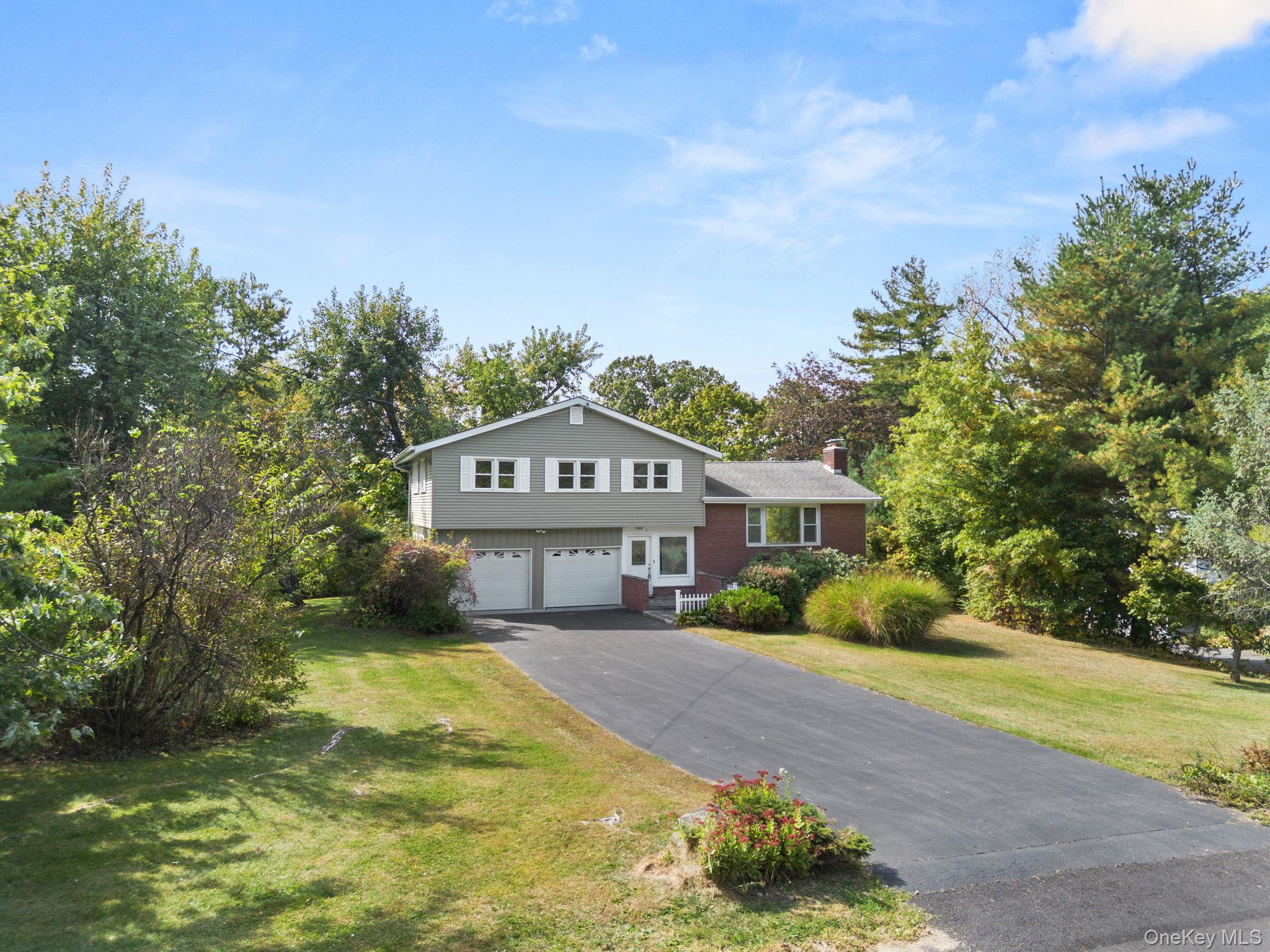 1 Manor Drive W, Lagrangeville, NY 12603