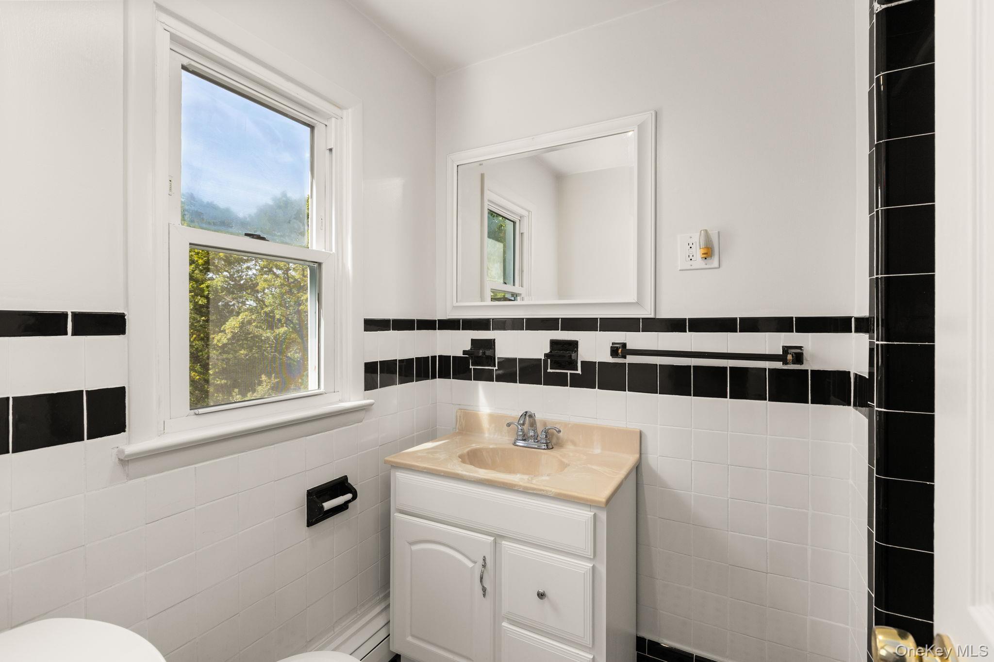 1 Manor Drive W, Lagrangeville, NY 12603