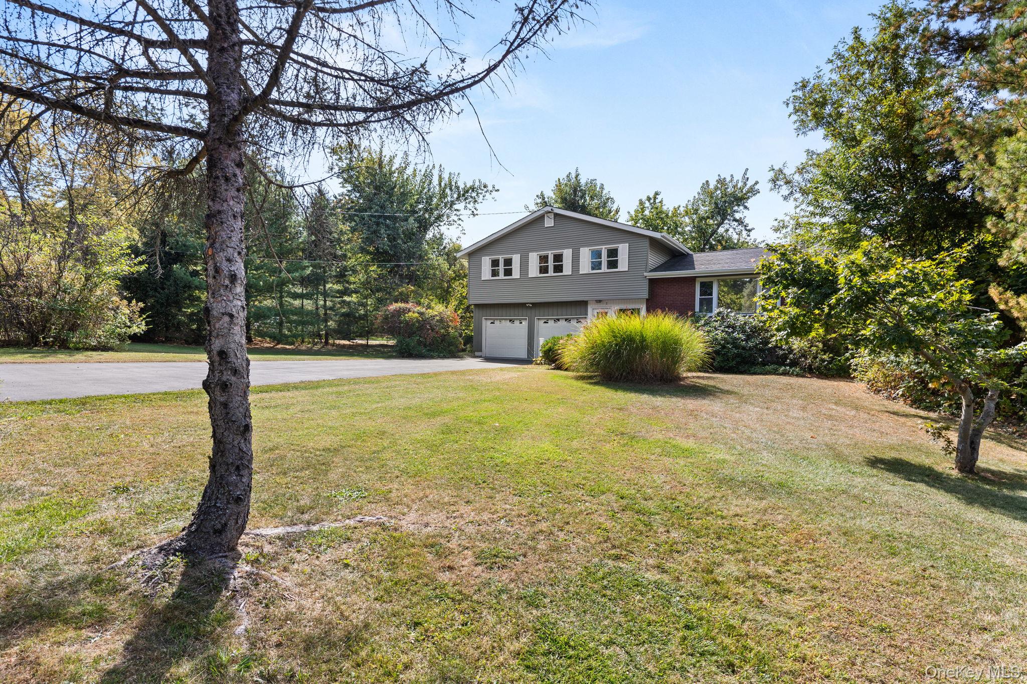 1 Manor Drive W, Lagrangeville, NY 12603