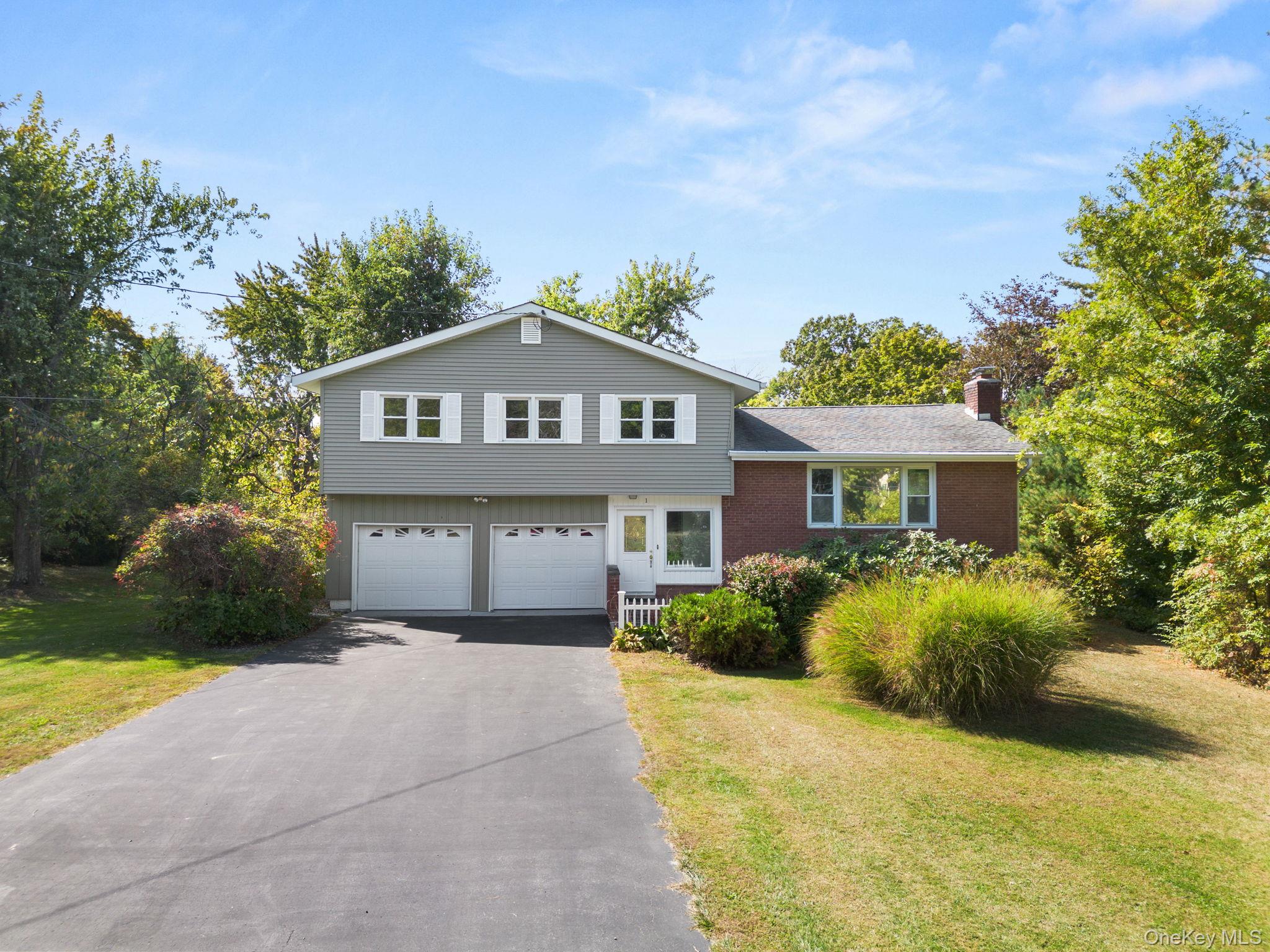 1 Manor Drive W, Lagrangeville, NY 12603