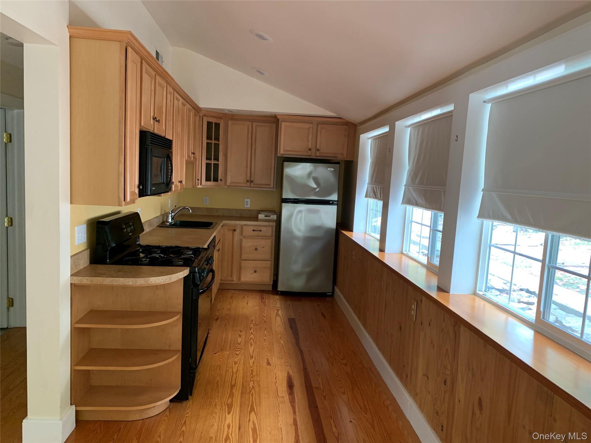 2 Haggerty Hill Road, Rhinebeck, NY 12572