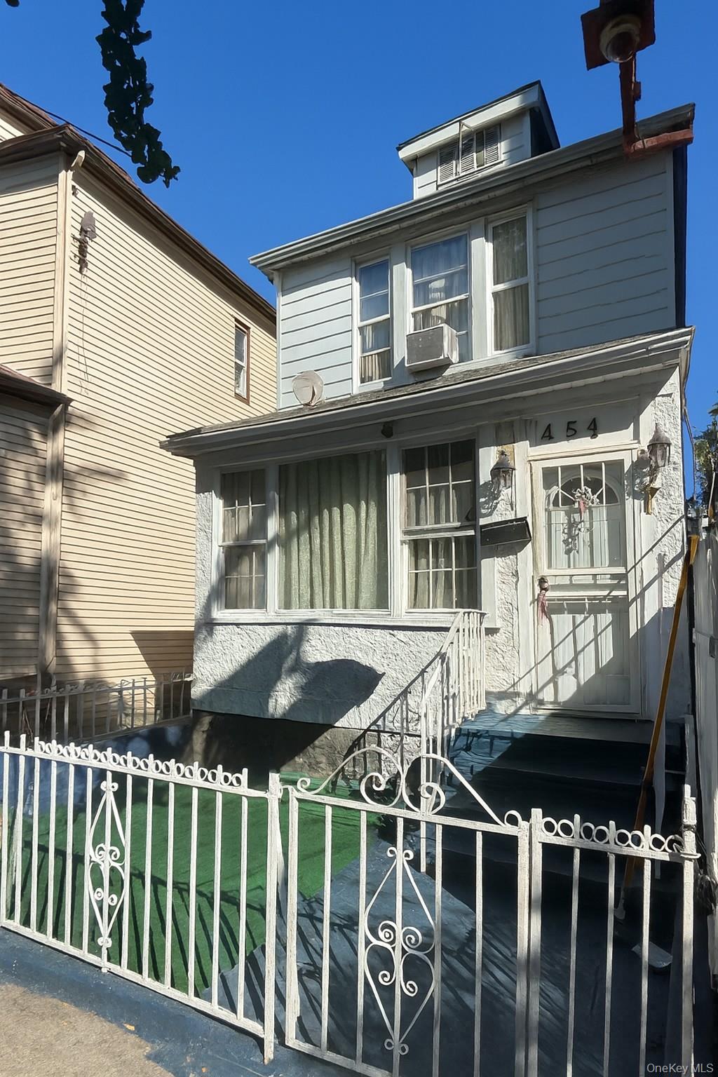 455 E 51st Street, Brooklyn, NY 11203