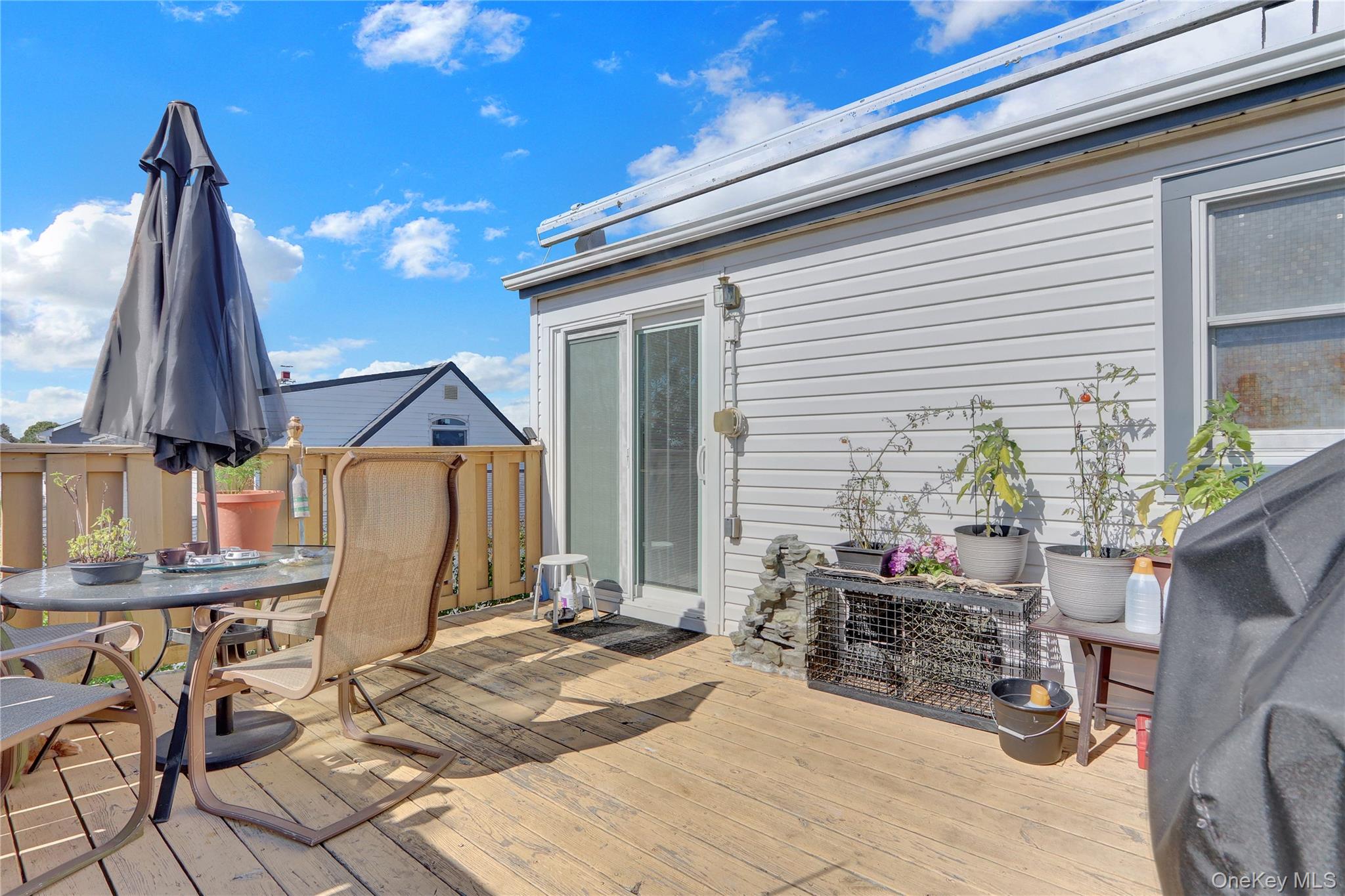 123 Cottage Boulevard, Hicksville, NY 11801