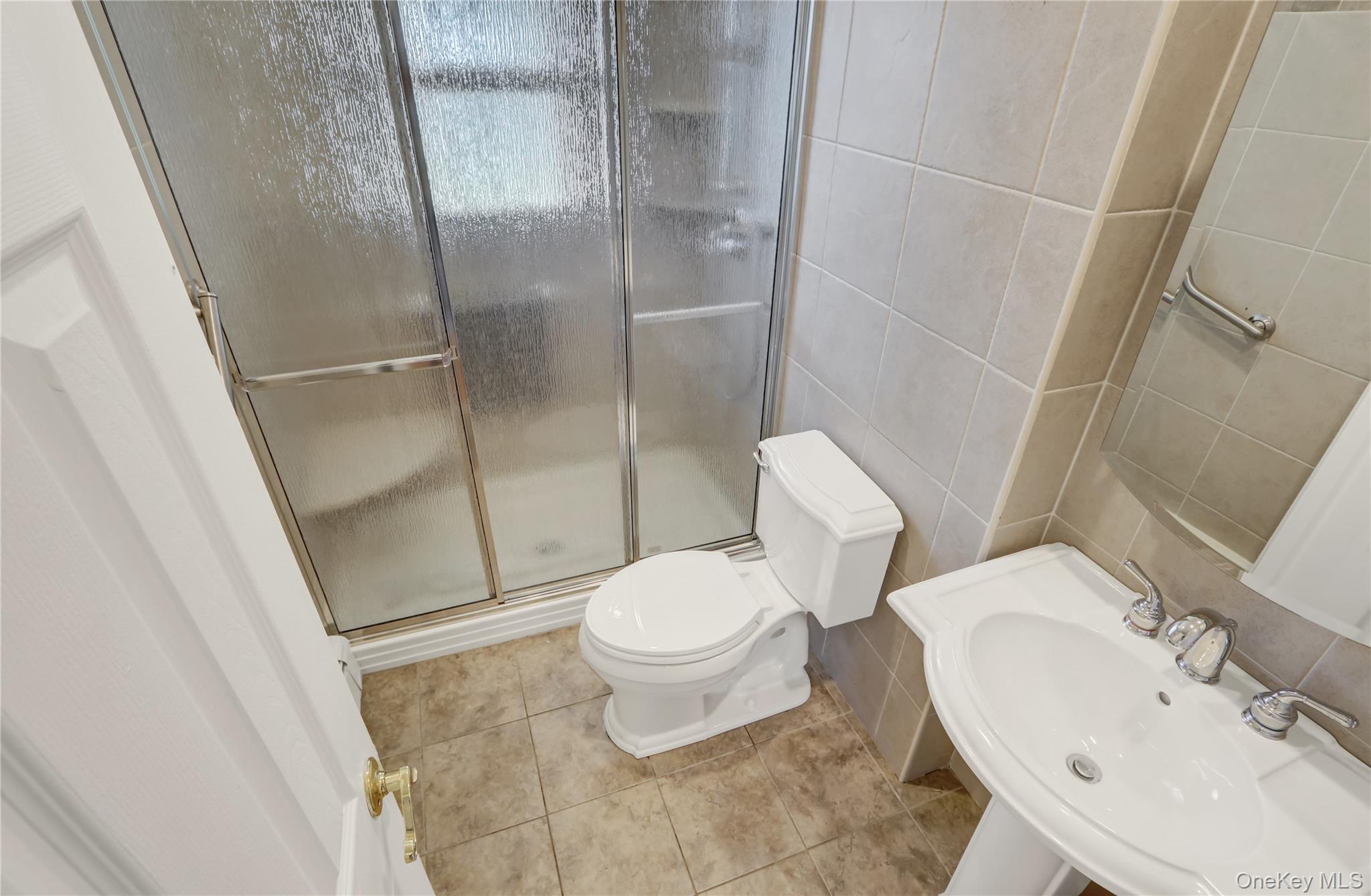 123 Cottage Boulevard, Hicksville, NY 11801