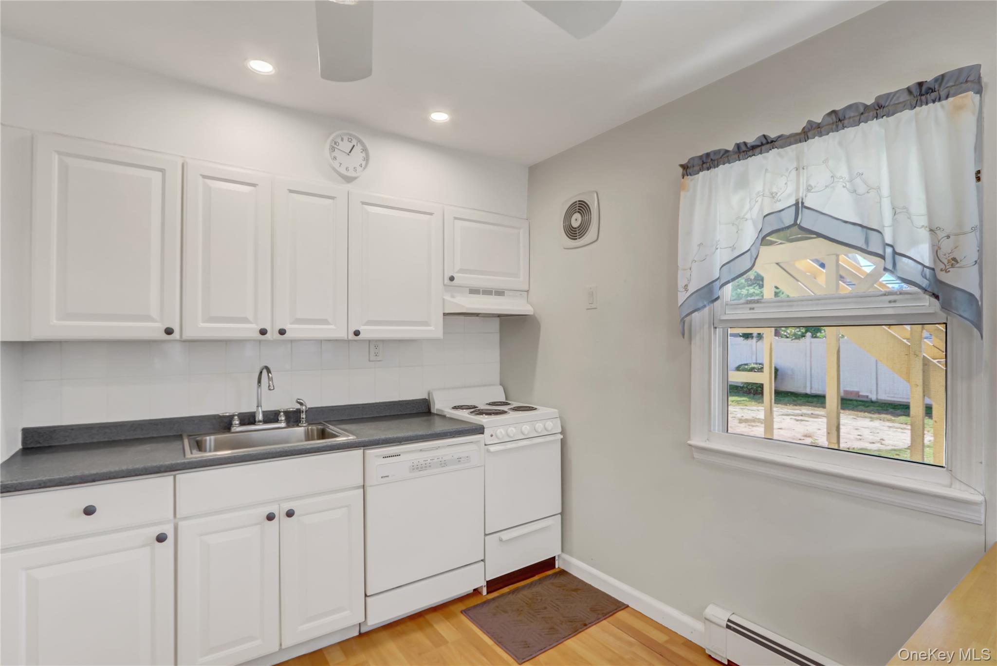 123 Cottage Boulevard, Hicksville, NY 11801