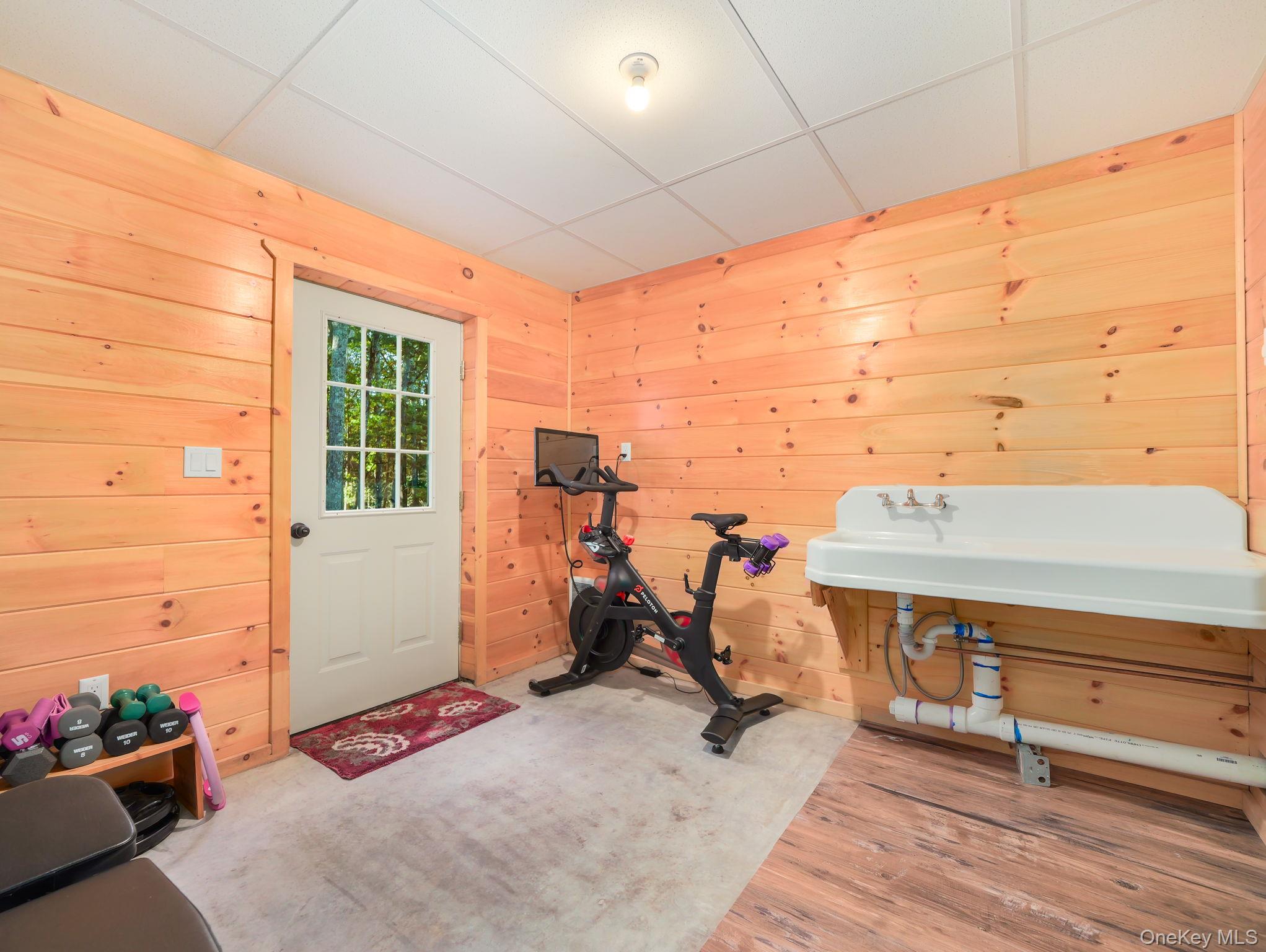 55 Ozeriany Road, Barryville, NY 12719