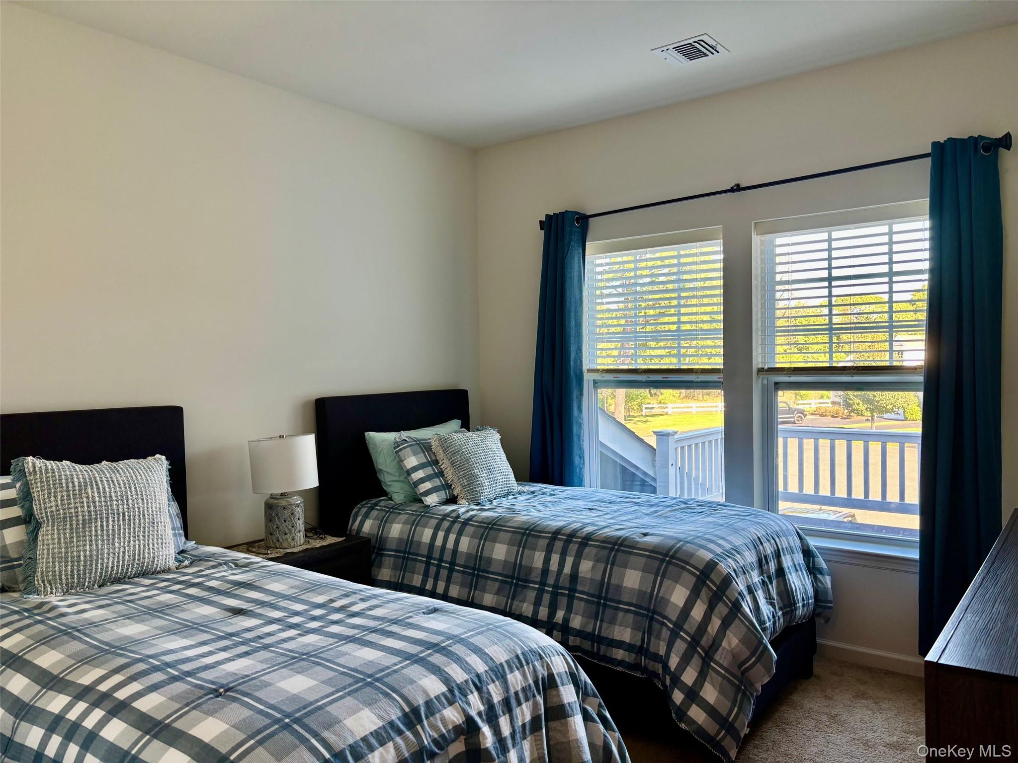 41 Greentree Court, Shirley, NY 11967