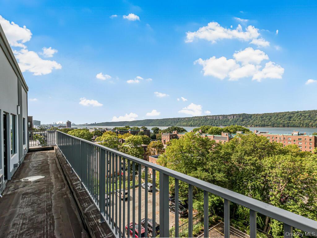 409 Warburton Avenue # 5A, Yonkers, NY 10701