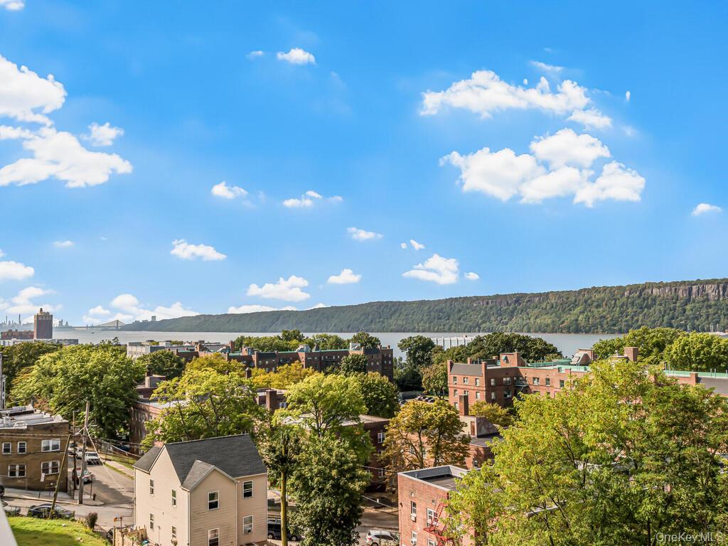 409 Warburton Avenue # 5A, Yonkers, NY 10701