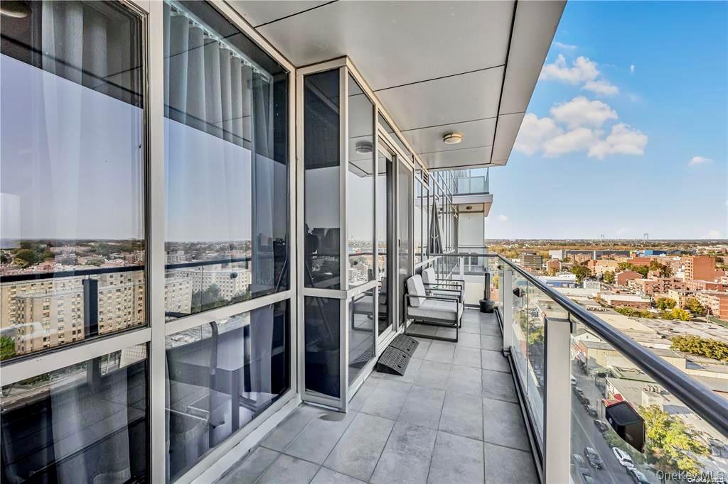 33-66 farrington street, Flushing, NY 11354