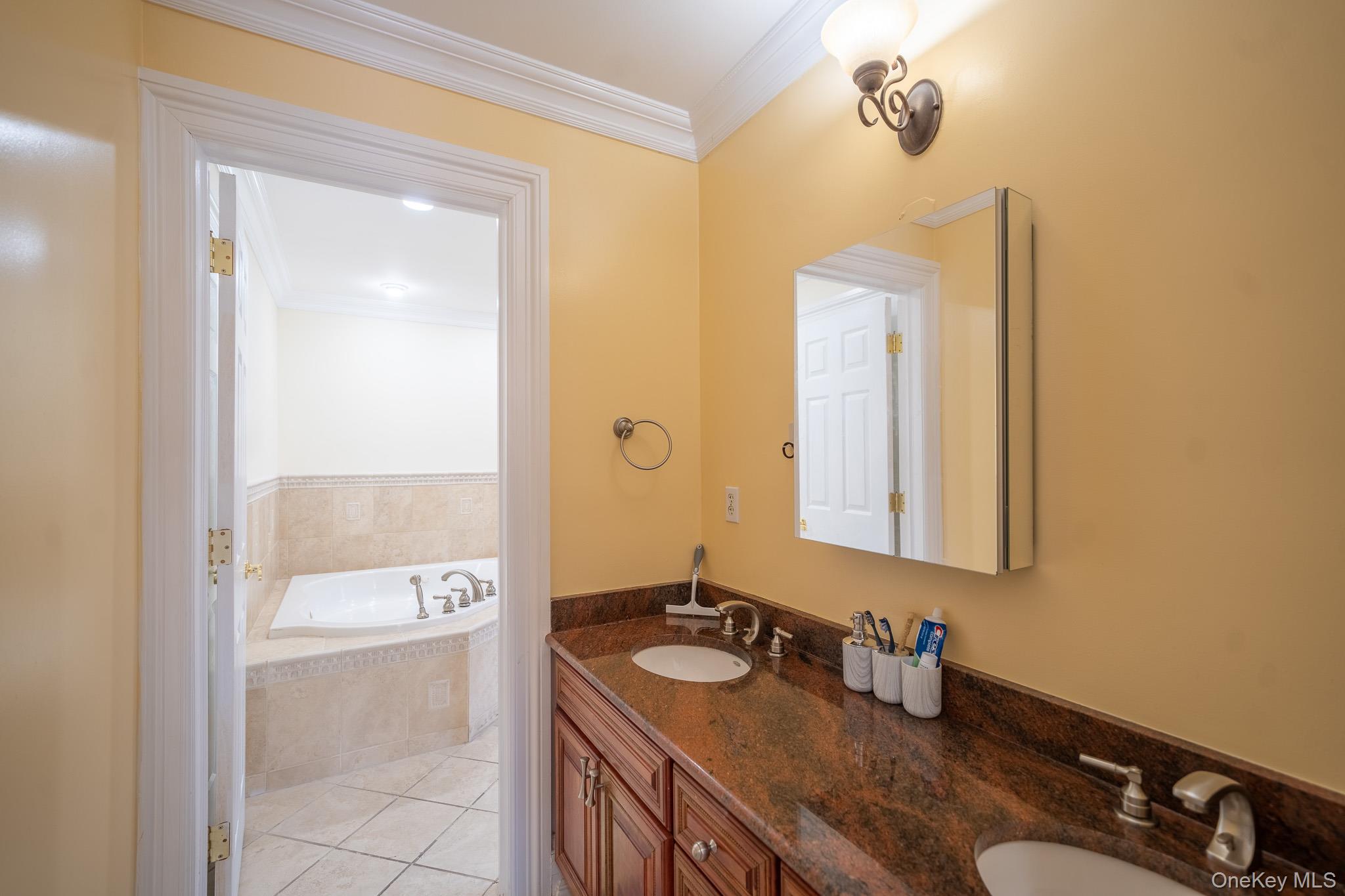 580 Valley Avenue, Yonkers, NY 10703