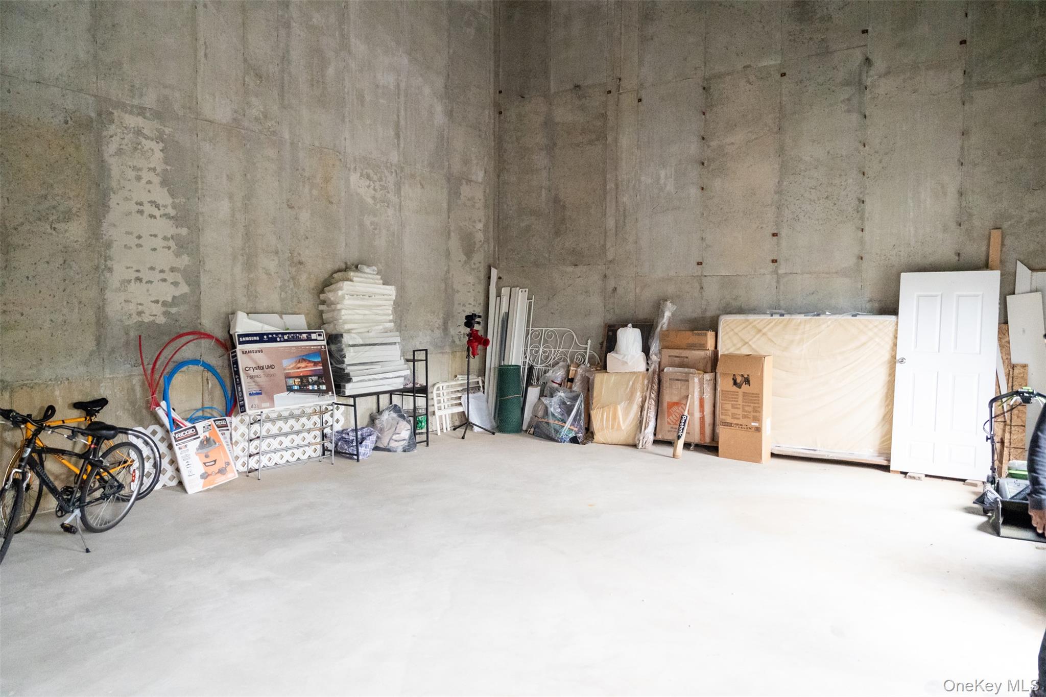 580 Valley Avenue, Yonkers, NY 10703